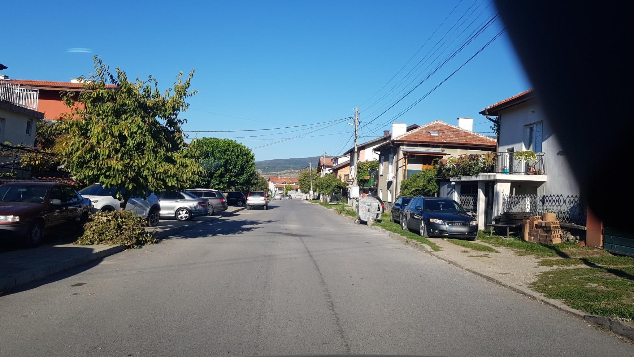 Street view near Guest House Dani, Sapareva Banya — © roadroid (CC BY-SA · Mapillary)