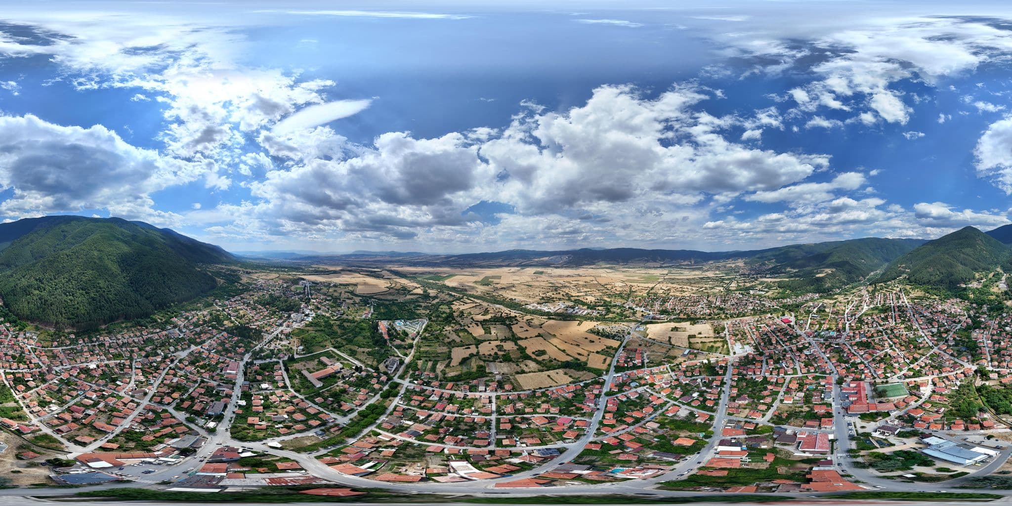 Street view near Стаи за гости "Буболина", Sapareva Banya — © alexanderbtodorov (CC BY-SA · Mapillary)