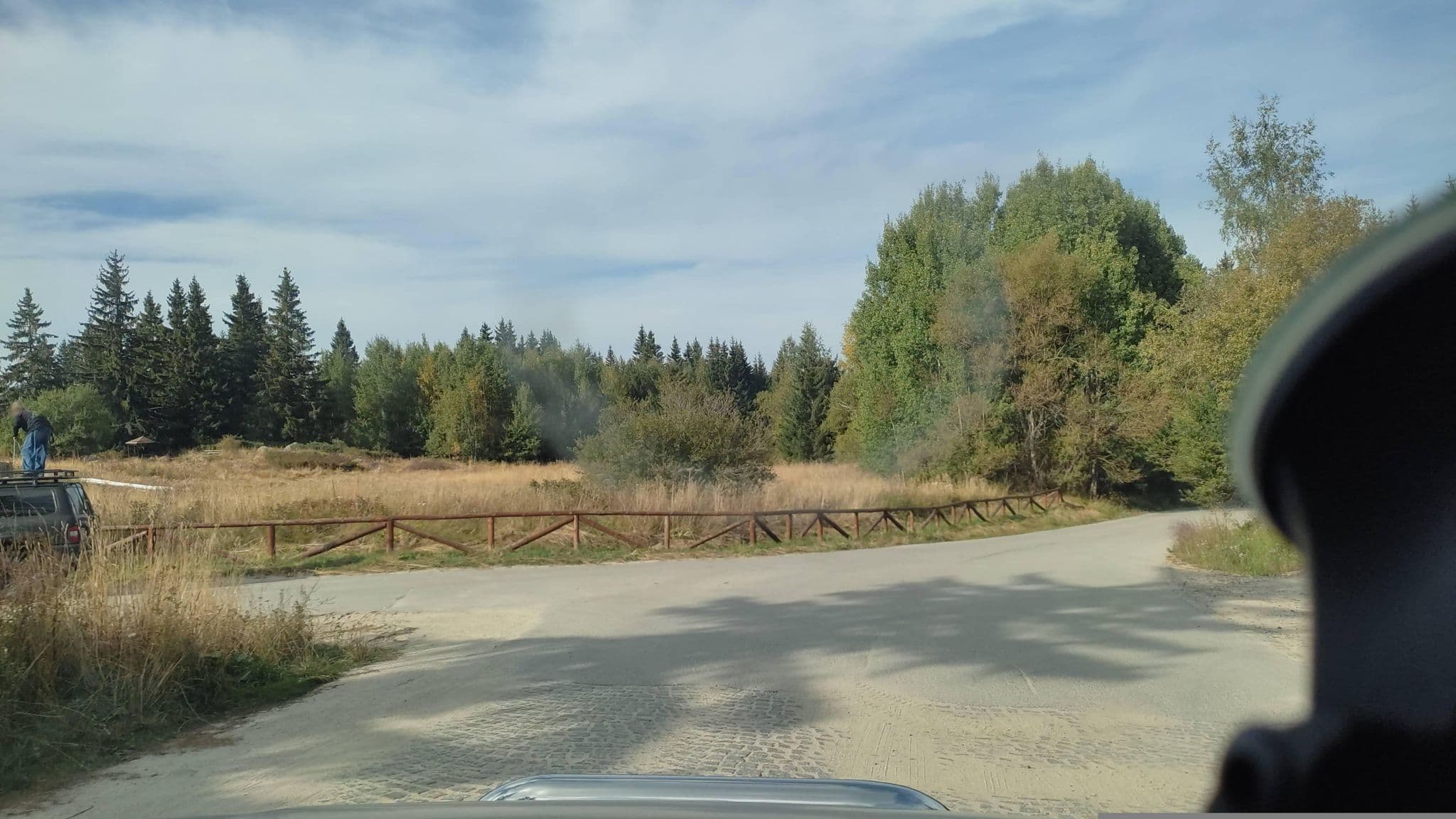 Street view near Хижа "Офелиите", Sofia — © neau (CC BY-SA · Mapillary)