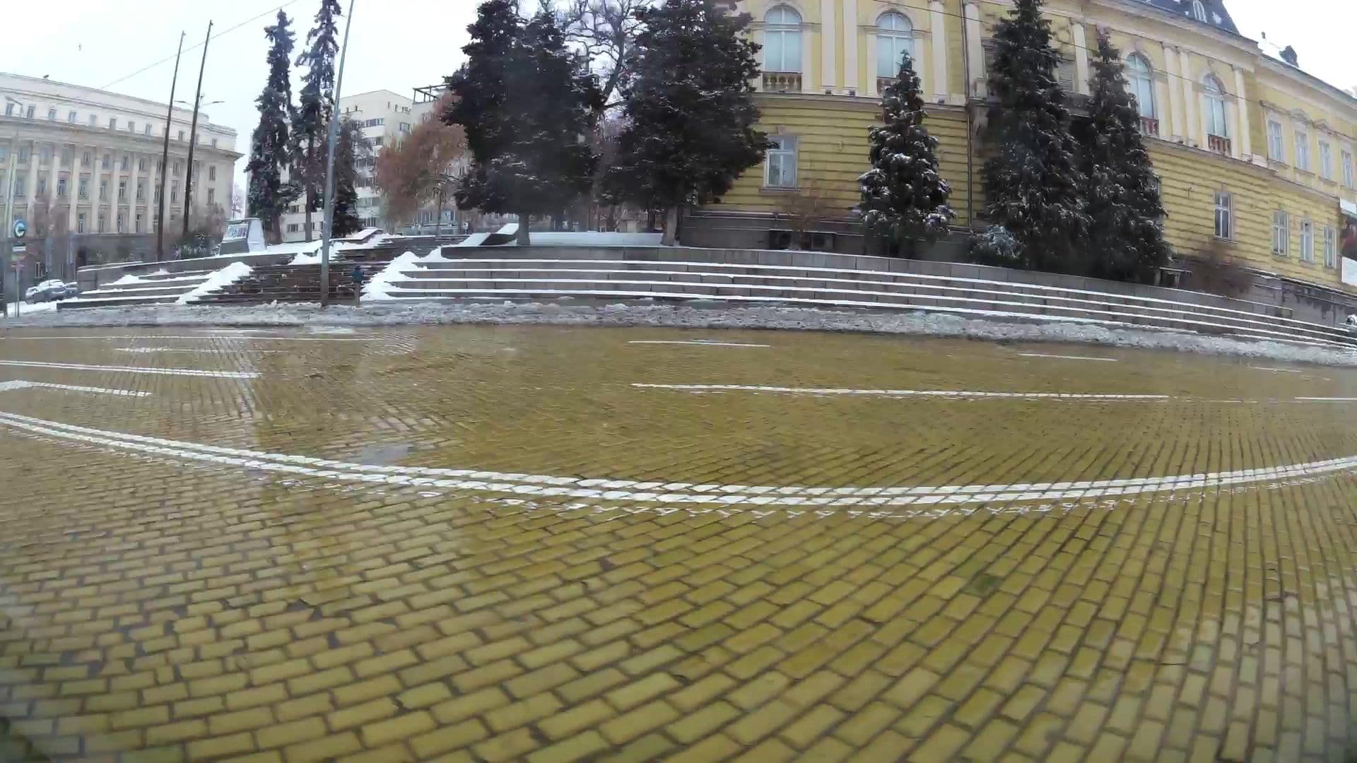 Street view near Леглоото <33, Sofia — © kaartcam (CC BY-SA · Mapillary)