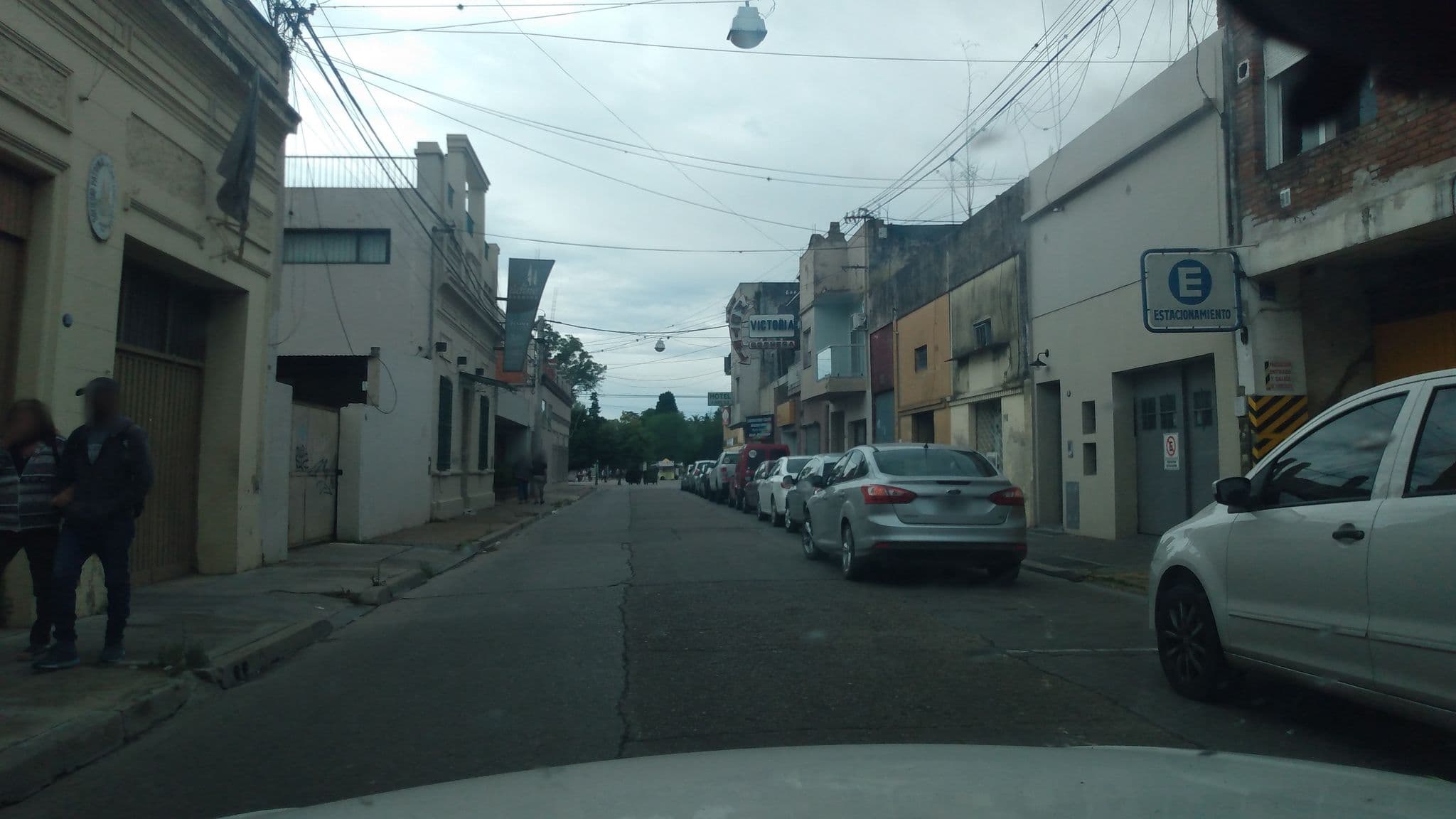 Street view near Victoria, Luján — © andresduhour (CC BY-SA · Mapillary)