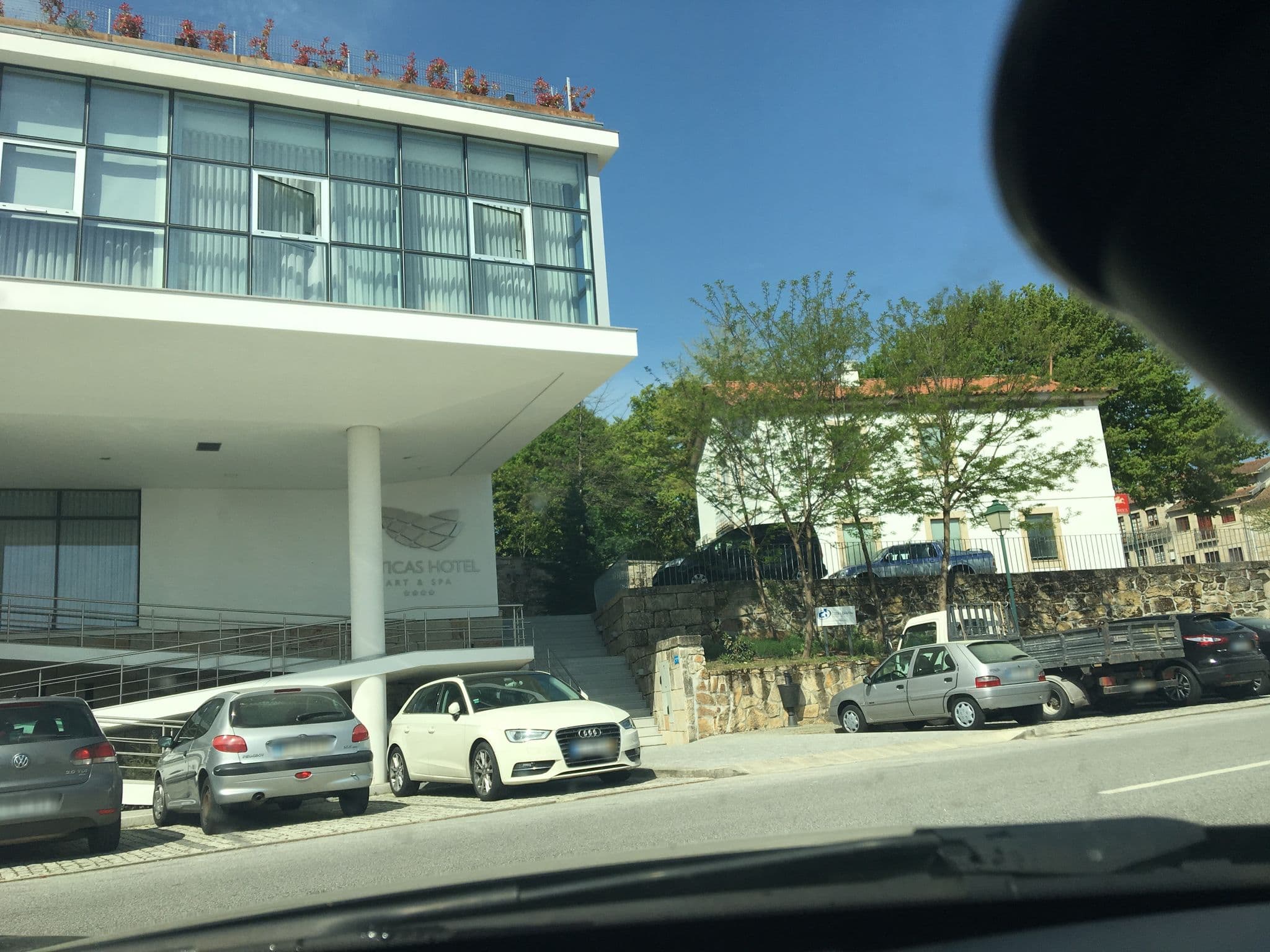 Street view near Boticas Hotel Art & Spa, Boticas — © jolive75 (CC BY-SA · Mapillary)