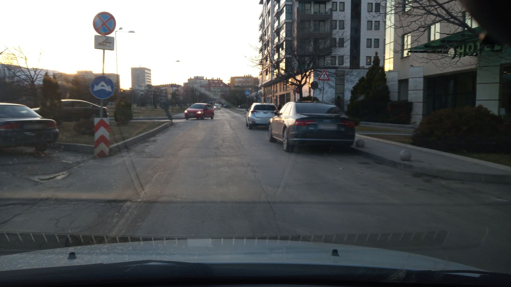 Street view near Wellness Centre Vitosha, Sofia — © rhhs (CC BY-SA · Mapillary)
