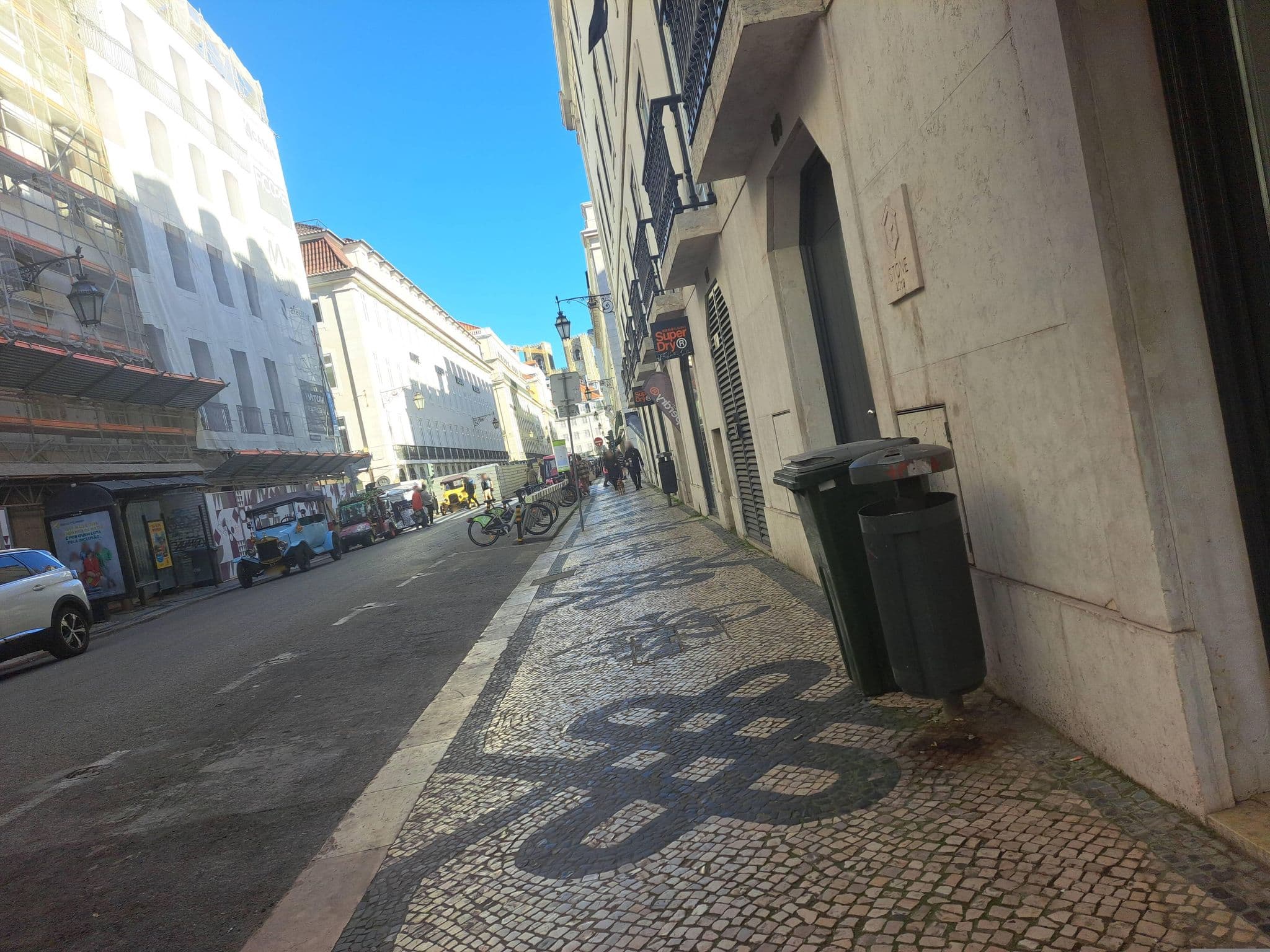 Street view near Andaz Lisbon, Baixa — © beer119 (CC BY-SA · Mapillary)