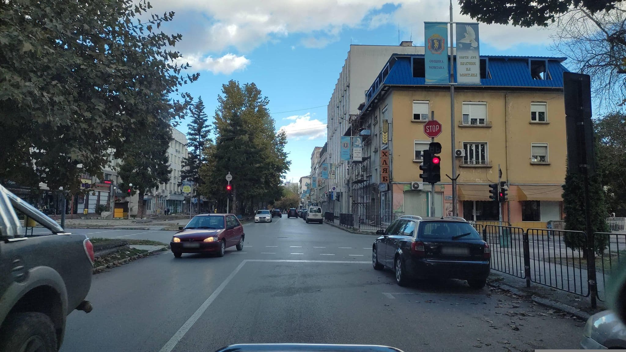Street view near Хотел Европа, Montana — © neau (CC BY-SA · Mapillary)