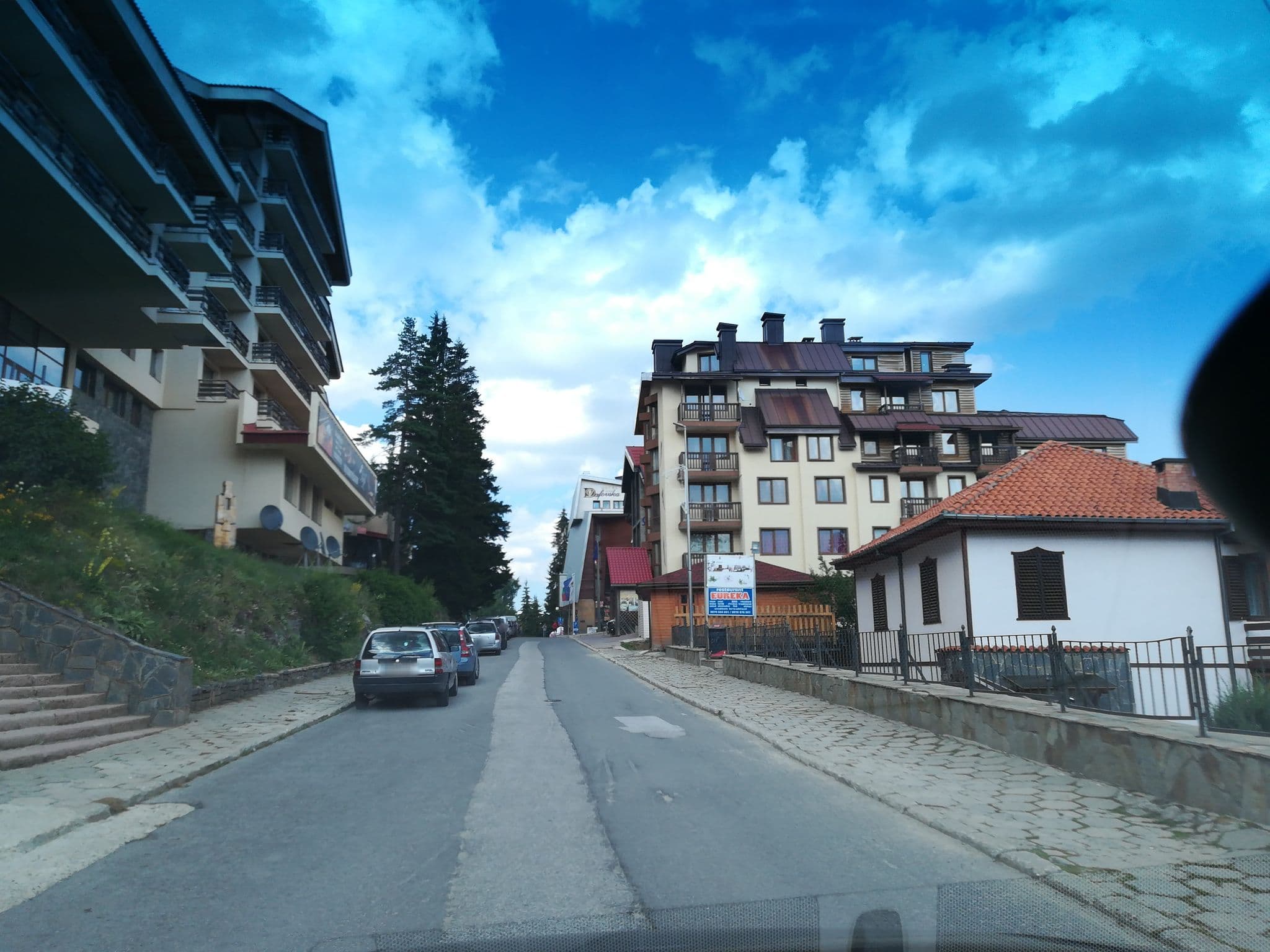 Street view near Room 512, Chepelare — © ivanov (CC BY-SA · Mapillary)