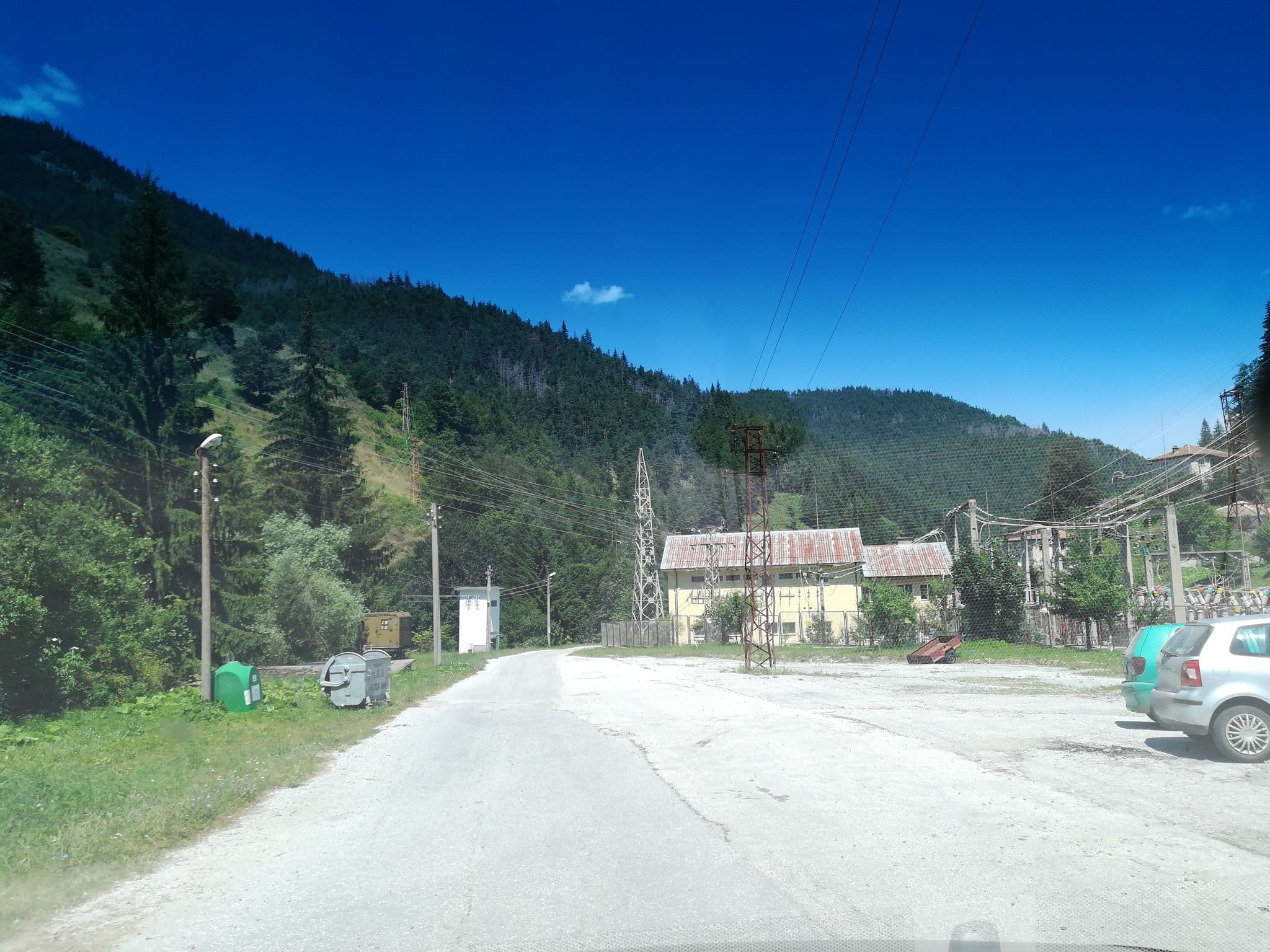 Street view near Хотел Здравец, Chepelare — © ivanov (CC BY-SA · Mapillary)