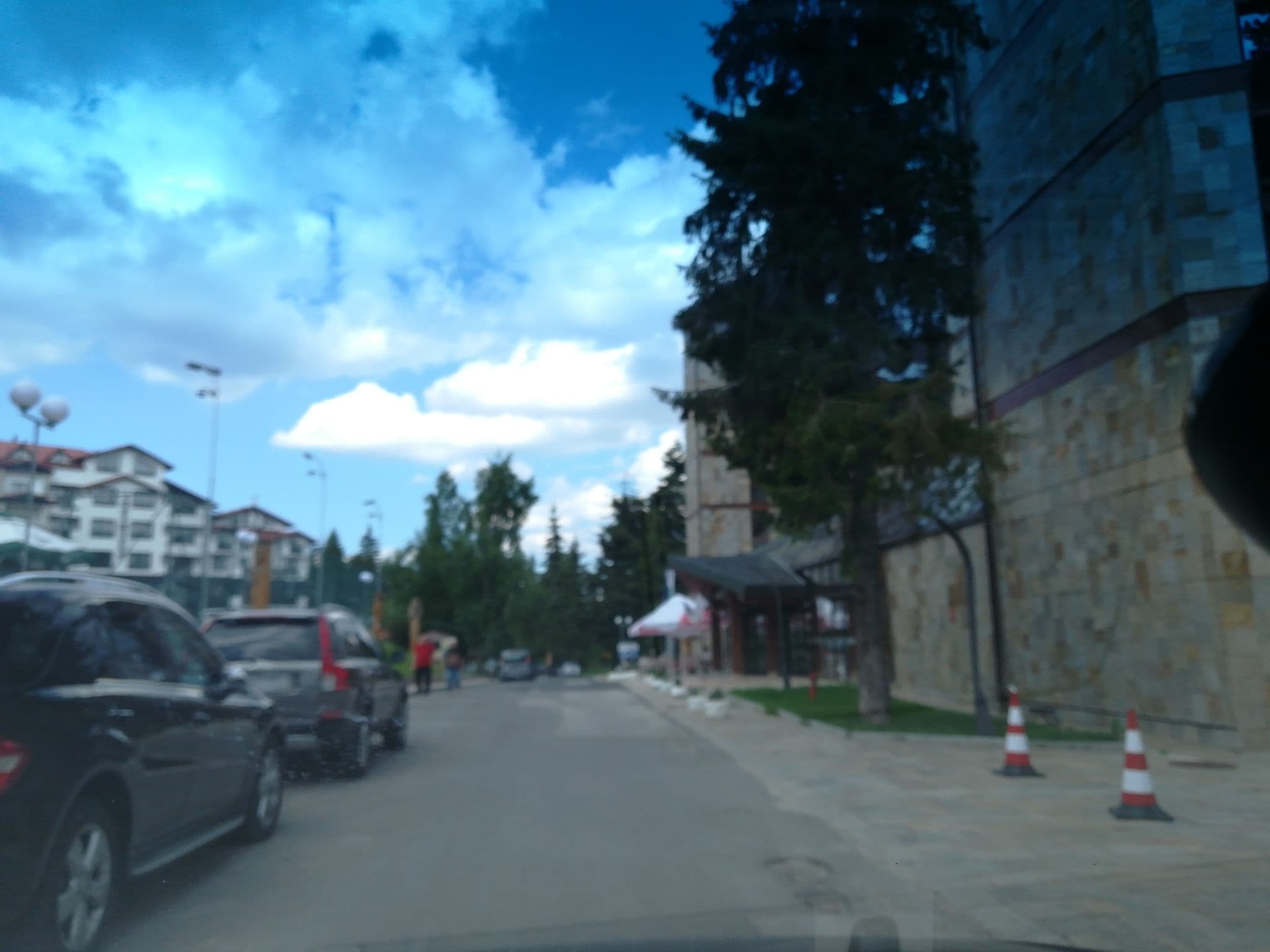 Street view near Хотел Дафовска, Chepelare — © ivanov (CC BY-SA · Mapillary)