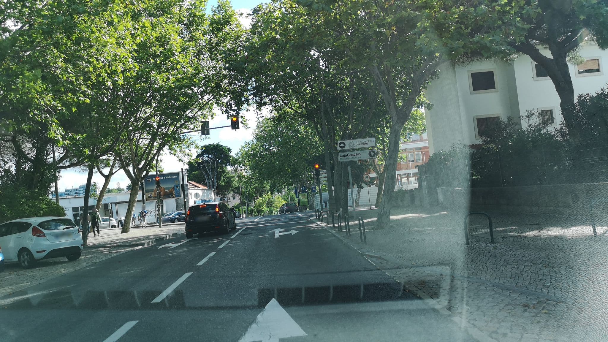 Street view near Legacy Hotel Cascais, Curio Collection by Hilton, Cascais — © ganjo (CC BY-SA · Mapillary)