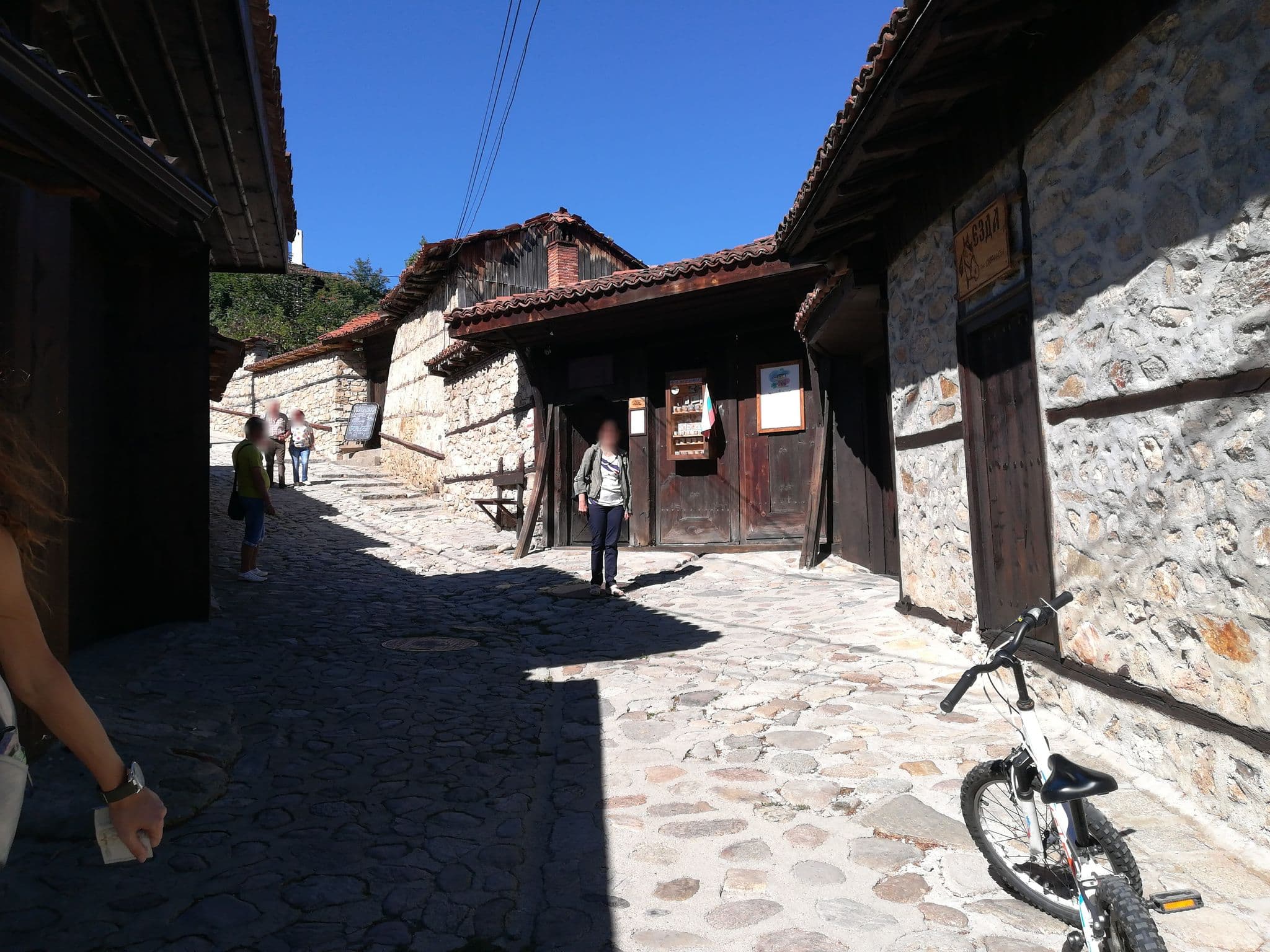 Street view near Къща Будаков, Koprivshtitsa — © ivanov (CC BY-SA · Mapillary)