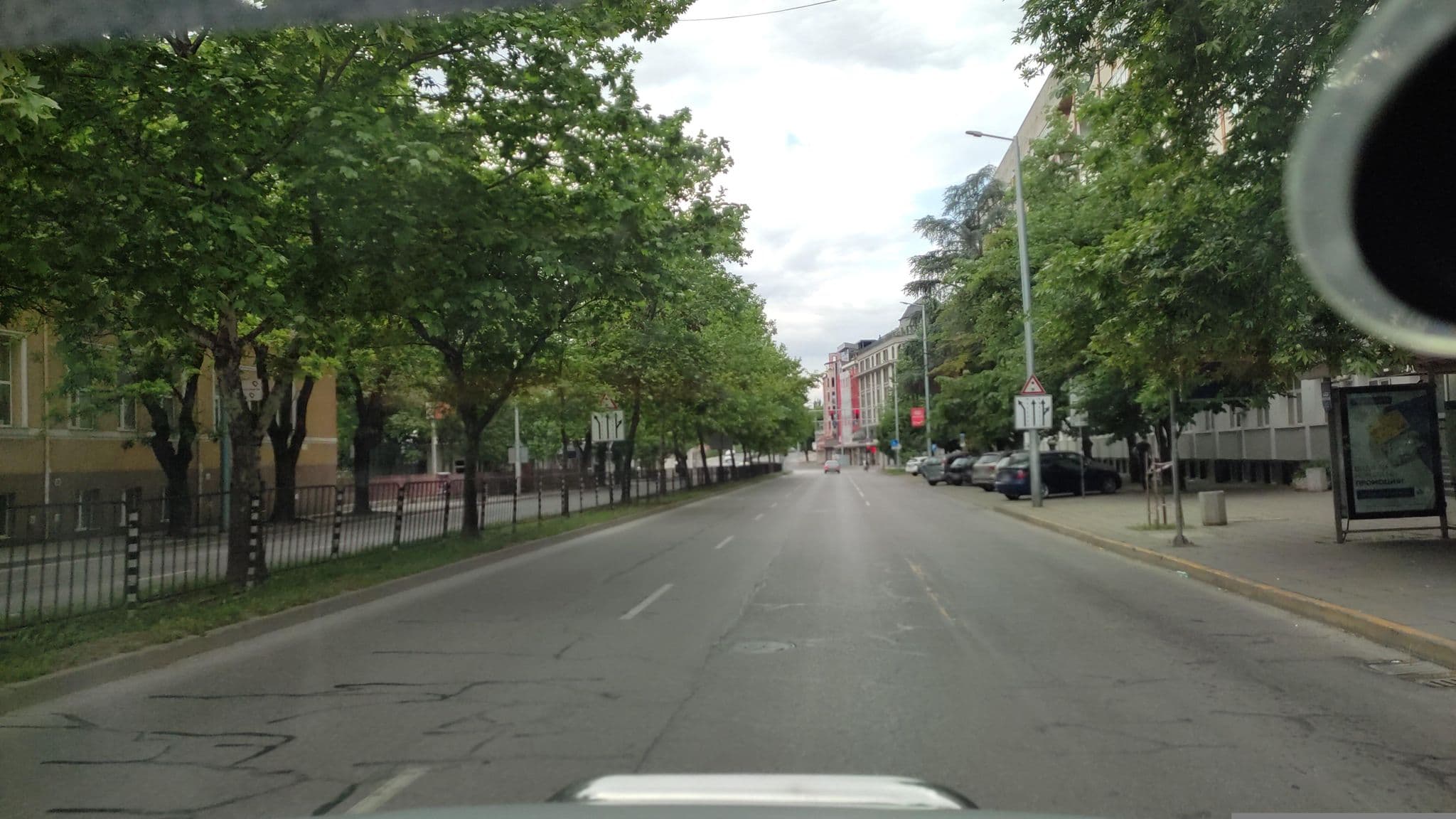 Street view near Hotel Yana, Plovdiv — © neau (CC BY-SA · Mapillary)