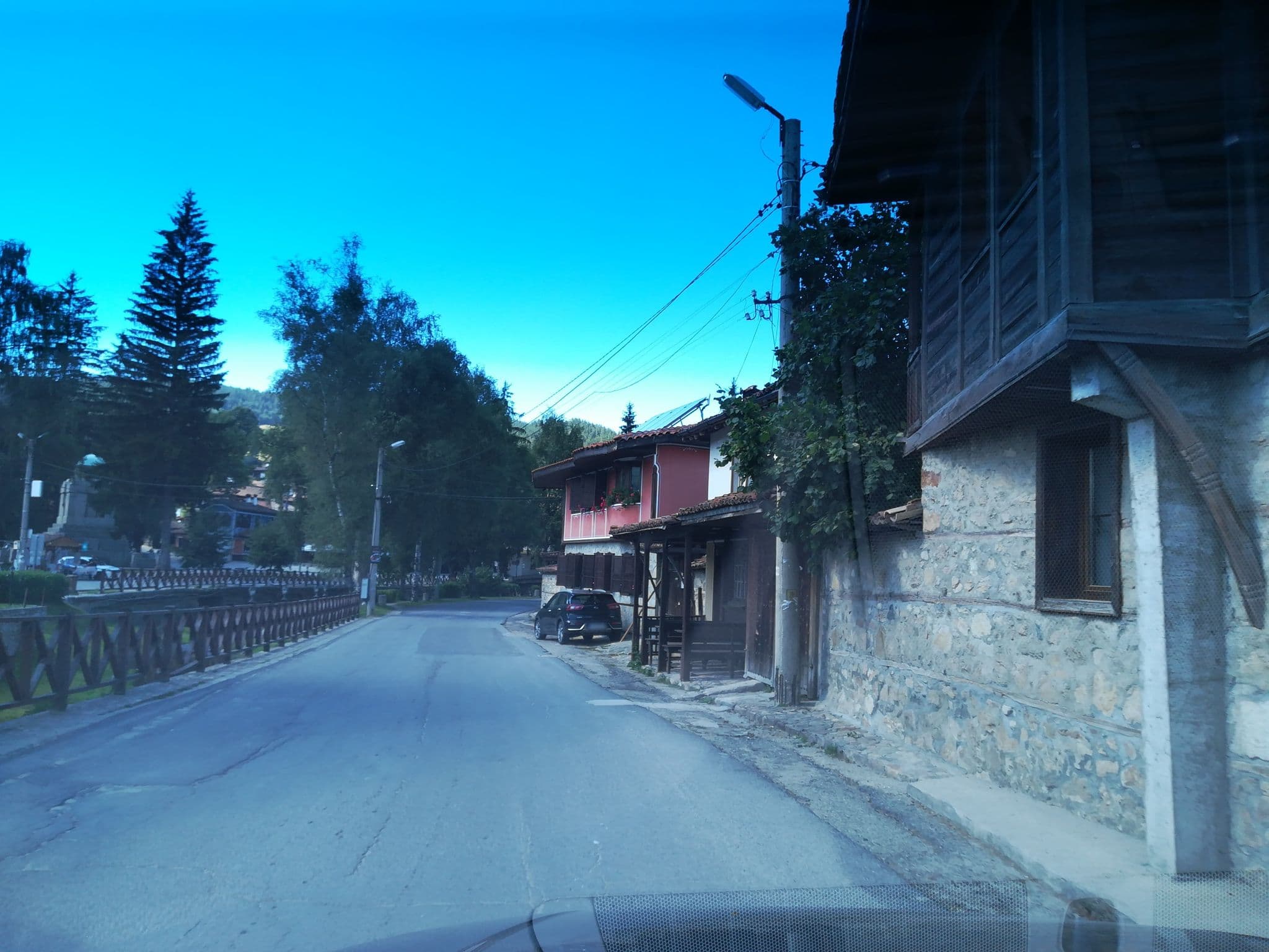 Street view near Къща за гости Велина, Koprivshtitsa — © ivanov (CC BY-SA · Mapillary)
