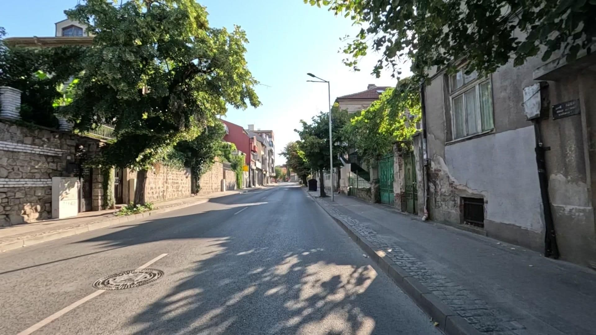 Street view near Maison 33, Plovdiv — © Kristiqn (CC BY-SA · Mapillary)