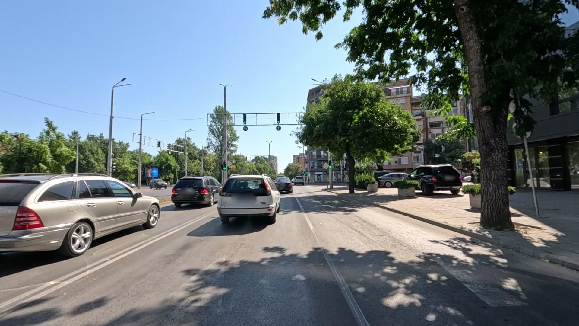 Street view near Holiday Inn Plovdiv, Plovdiv — © Kristiqn (CC BY-SA · Mapillary)