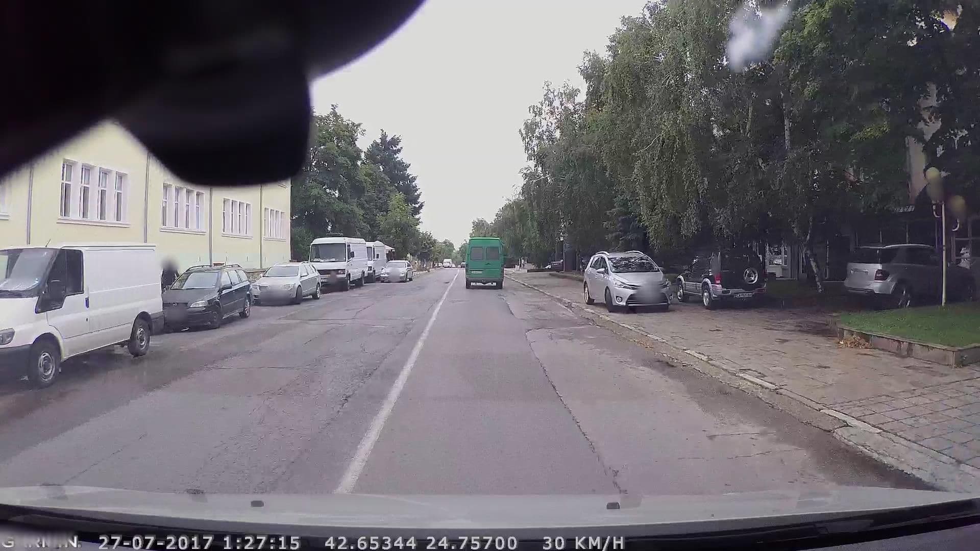 Street view near Sky View Sopot, Karlovo — © navteq_bg (CC BY-SA · Mapillary)