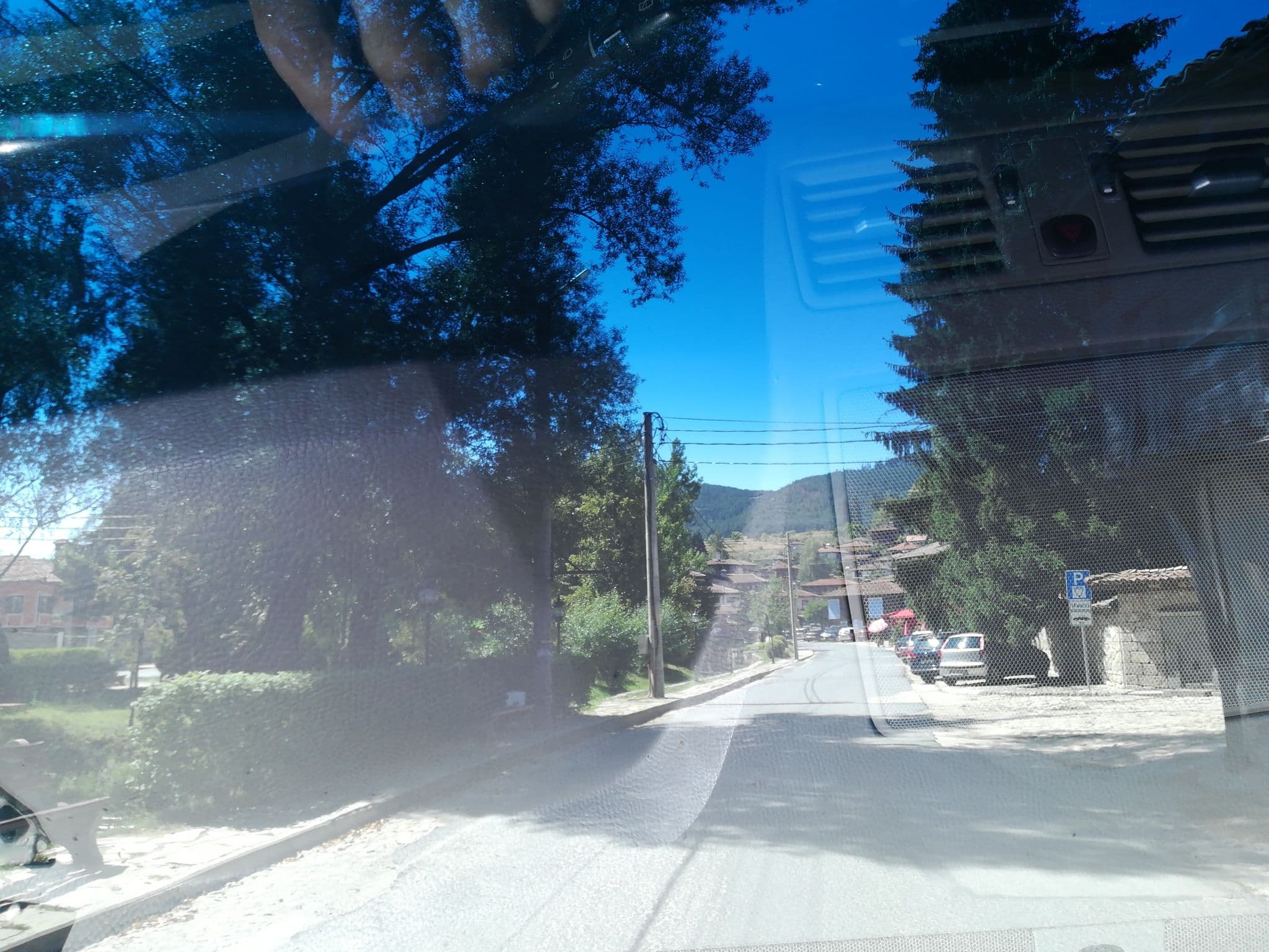 Street view near Kushta Dora-Tsonka, Koprivshtitsa — © ivanov (CC BY-SA · Mapillary)