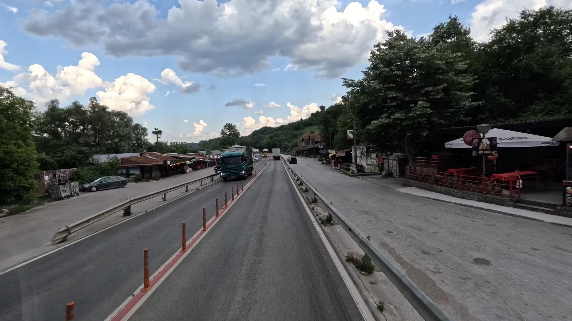 Street view near Г.Брестница, Yablanitsa — © bct (CC BY-SA · Mapillary)