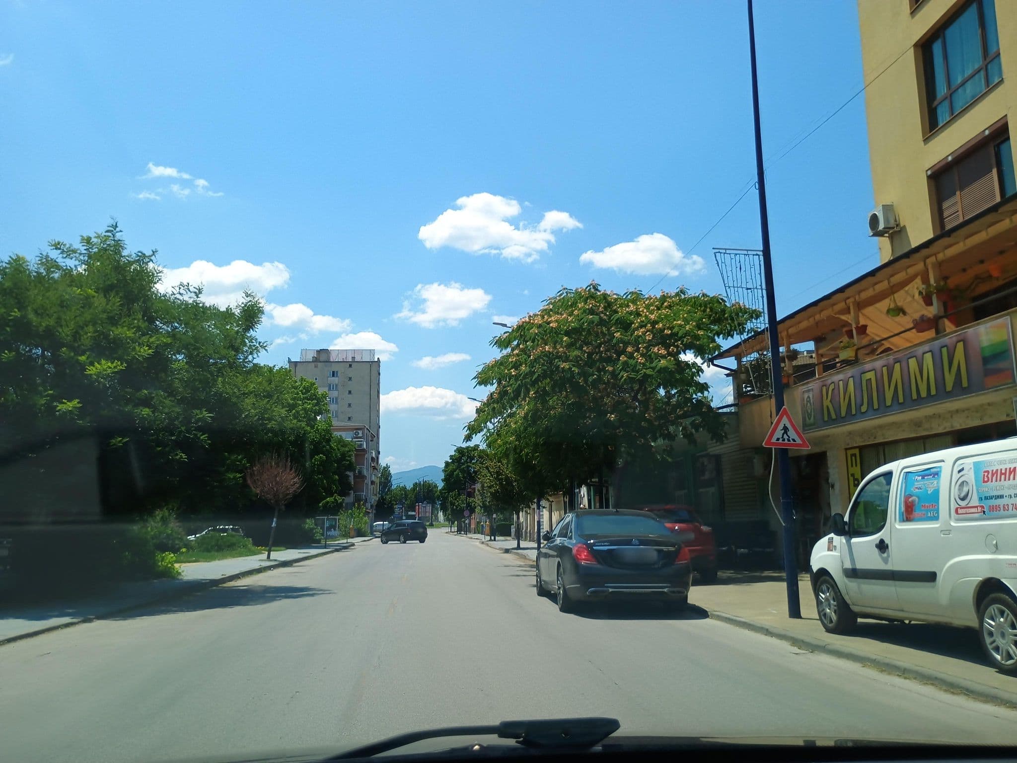 Street view near Хебър, Pazardzhik — © vladix (CC BY-SA · Mapillary)