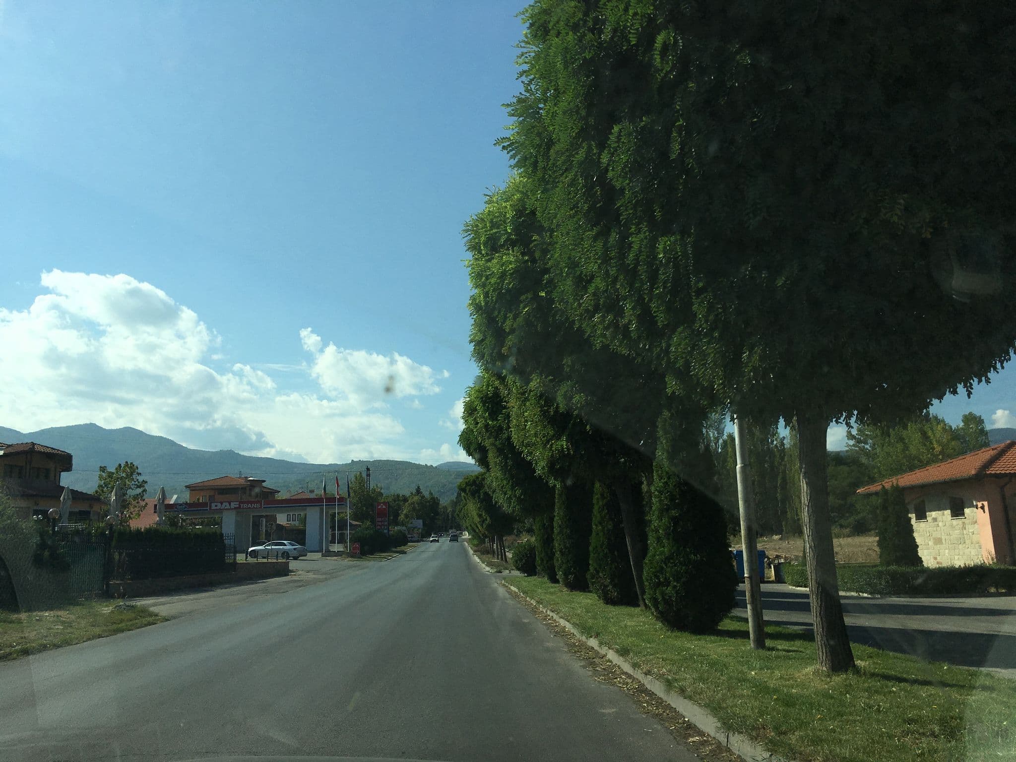 Street view near Domaine Peshtera Pool, Peshtera — © rerex (CC BY-SA · Mapillary)