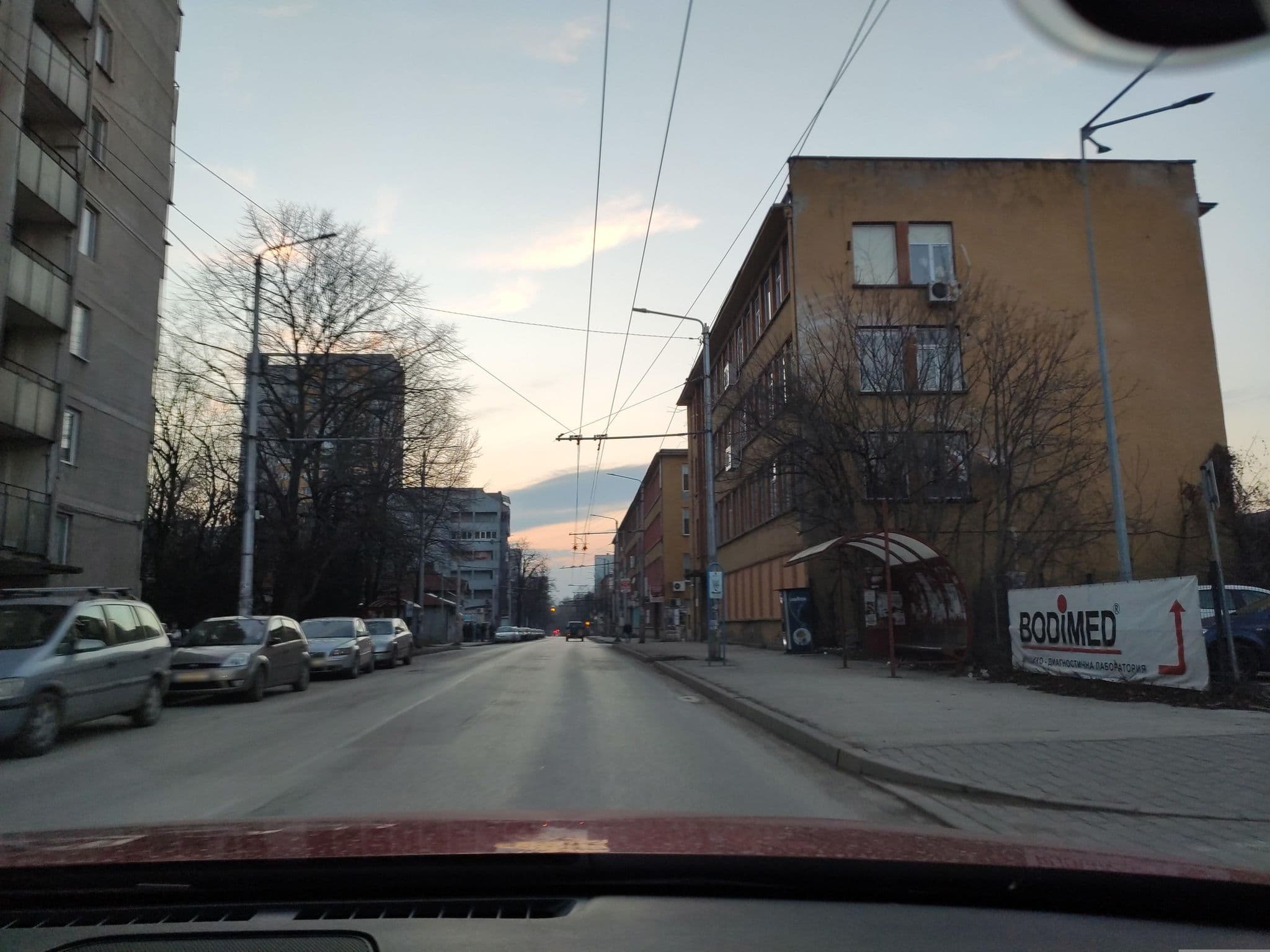 Street view near Stenso Rooms And Apartments, Pleven — © neau (CC BY-SA · Mapillary)