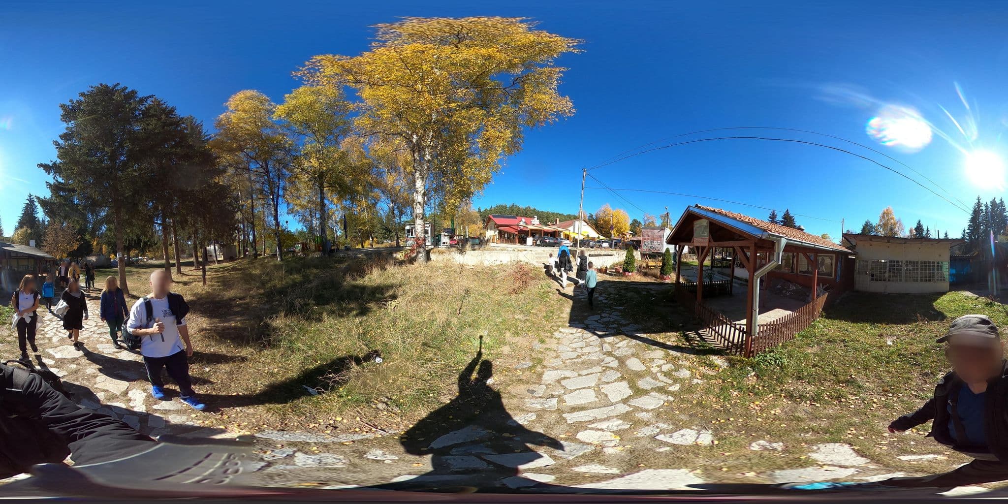 Street view near Вила Катеричка, Batak — © alexanderbtodorov (CC BY-SA · Mapillary)