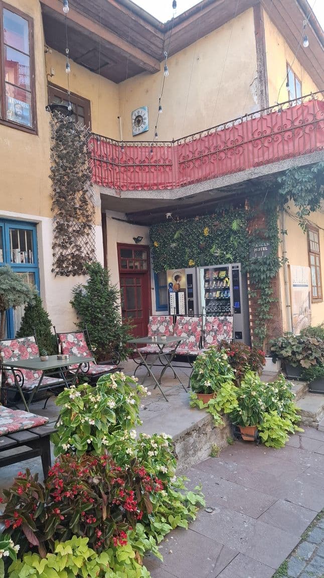 Street view near Studio Hotel Veliko Tarnovo, Veliko Tŭrnovo — © AndreiDan71 (CC BY-SA · Mapillary)