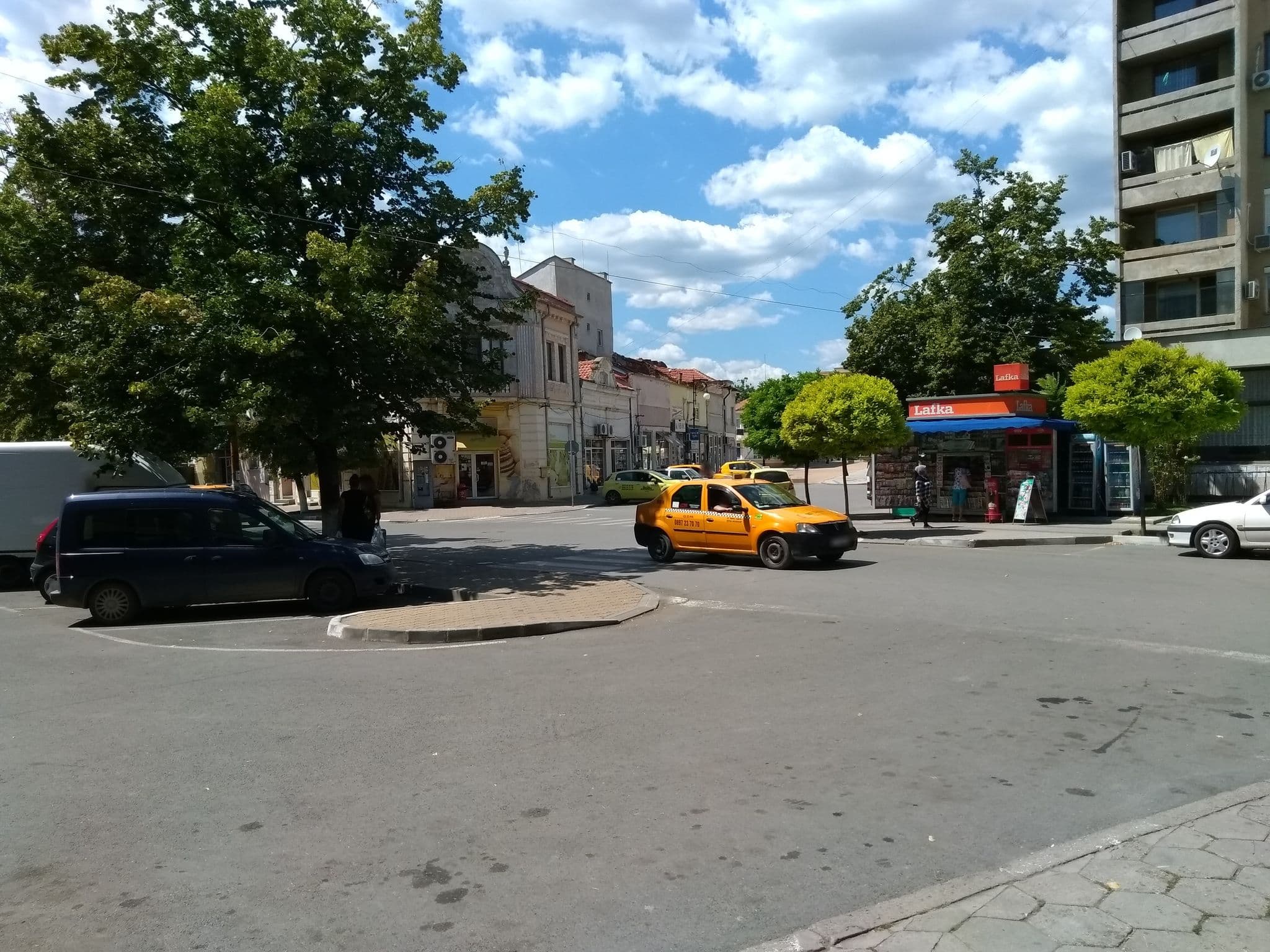 Street view near Hotel RIO, Nova Zagora — © joosteto (CC BY-SA · Mapillary)