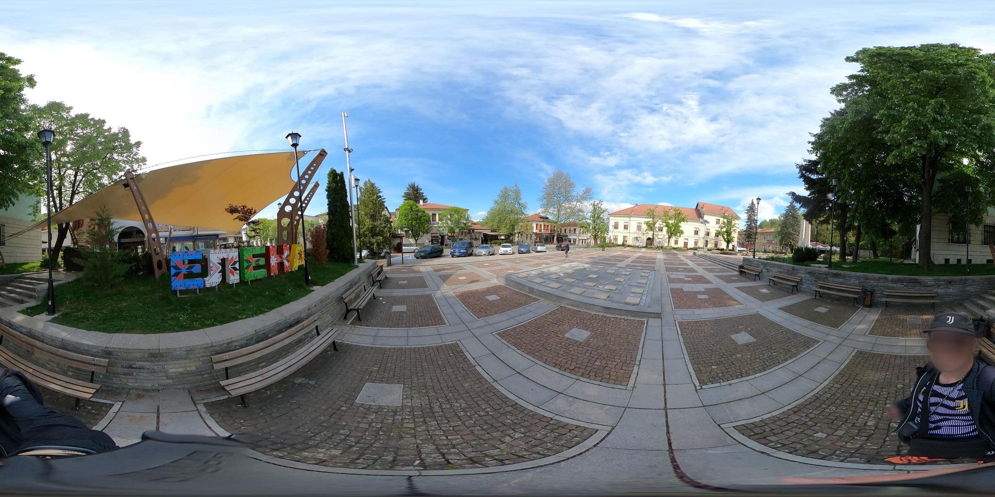 Street view near Hotel Elena, Elena — © alexanderbtodorov (CC BY-SA · Mapillary)