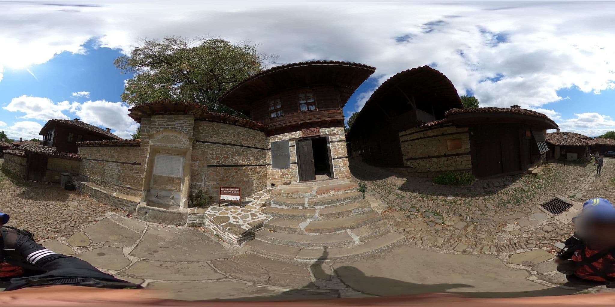 Street view near Златна Ореша, Kotel — © alexanderbtodorov (CC BY-SA · Mapillary)