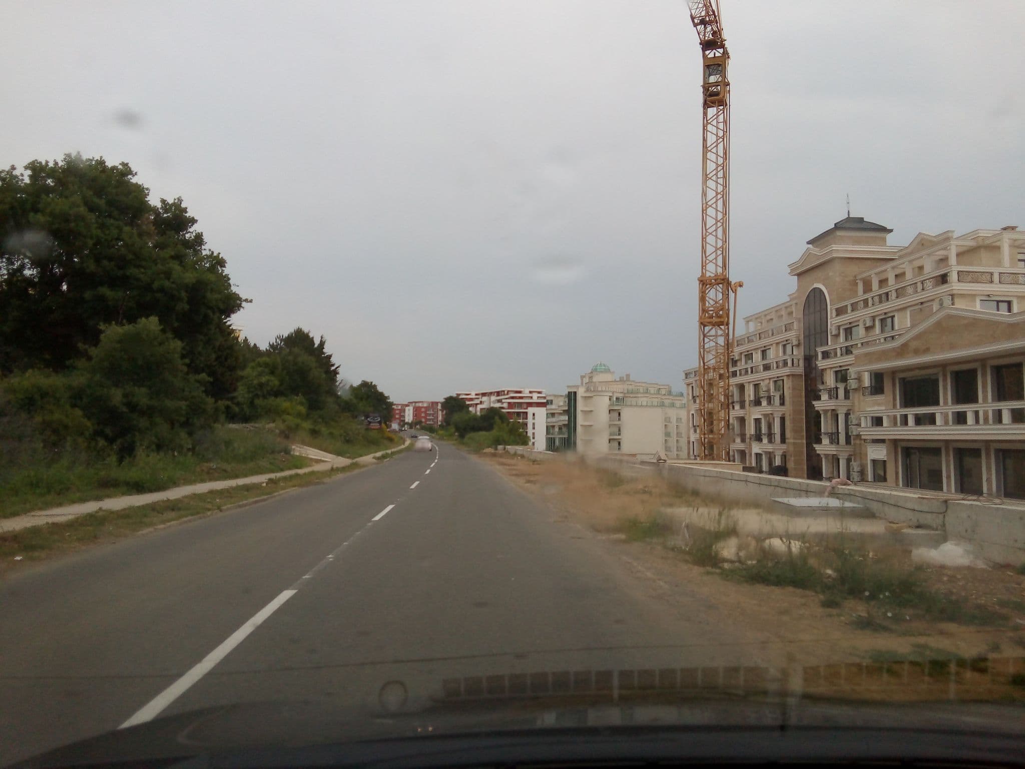 Street view near ONYX Beach Residence, Sveti Vlas — © micmin1972 (CC BY-SA · Mapillary)