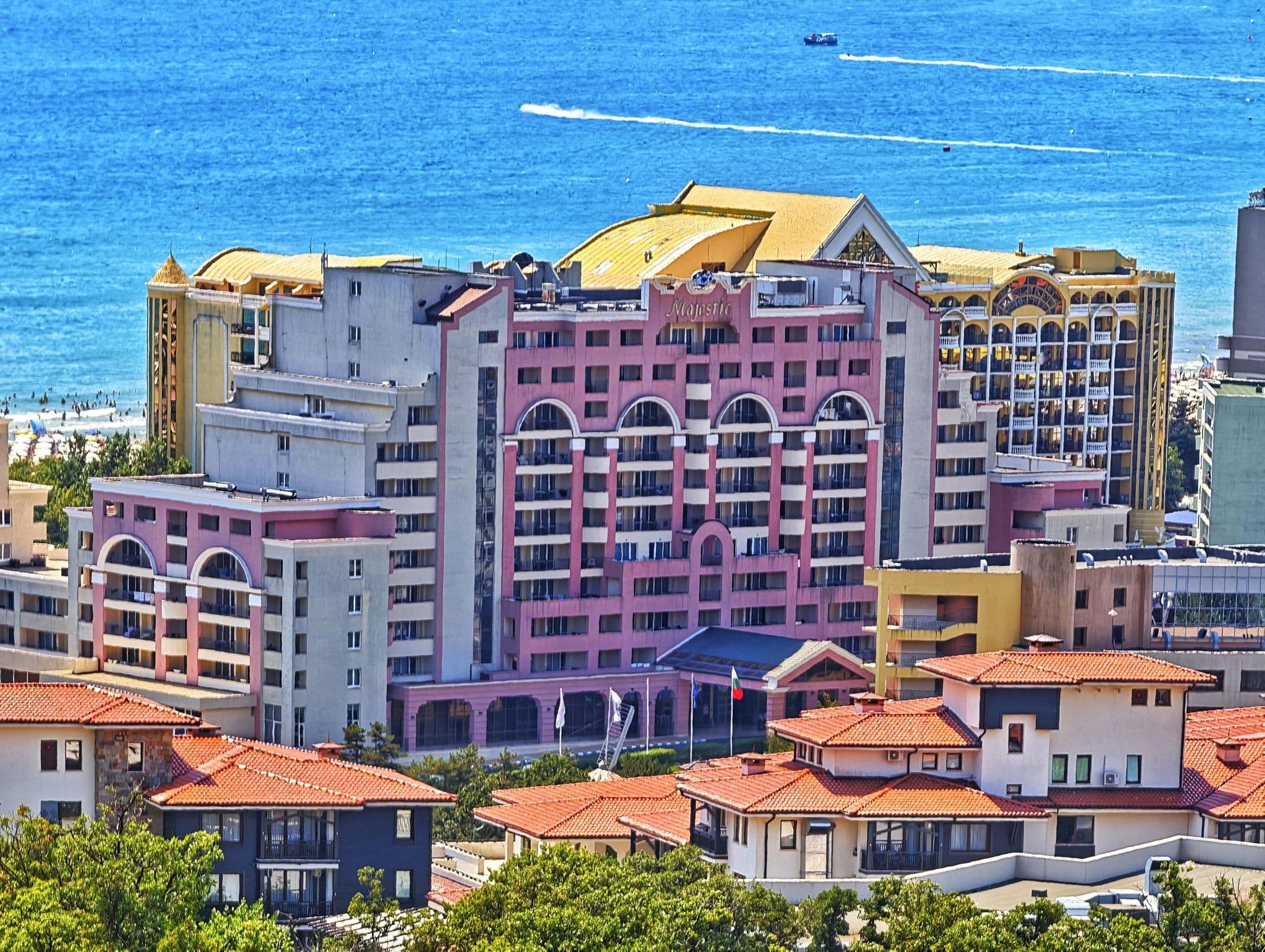 Street view near Hotel Marvel, Sveti Vlas — © km2bp (CC BY-SA · Mapillary)