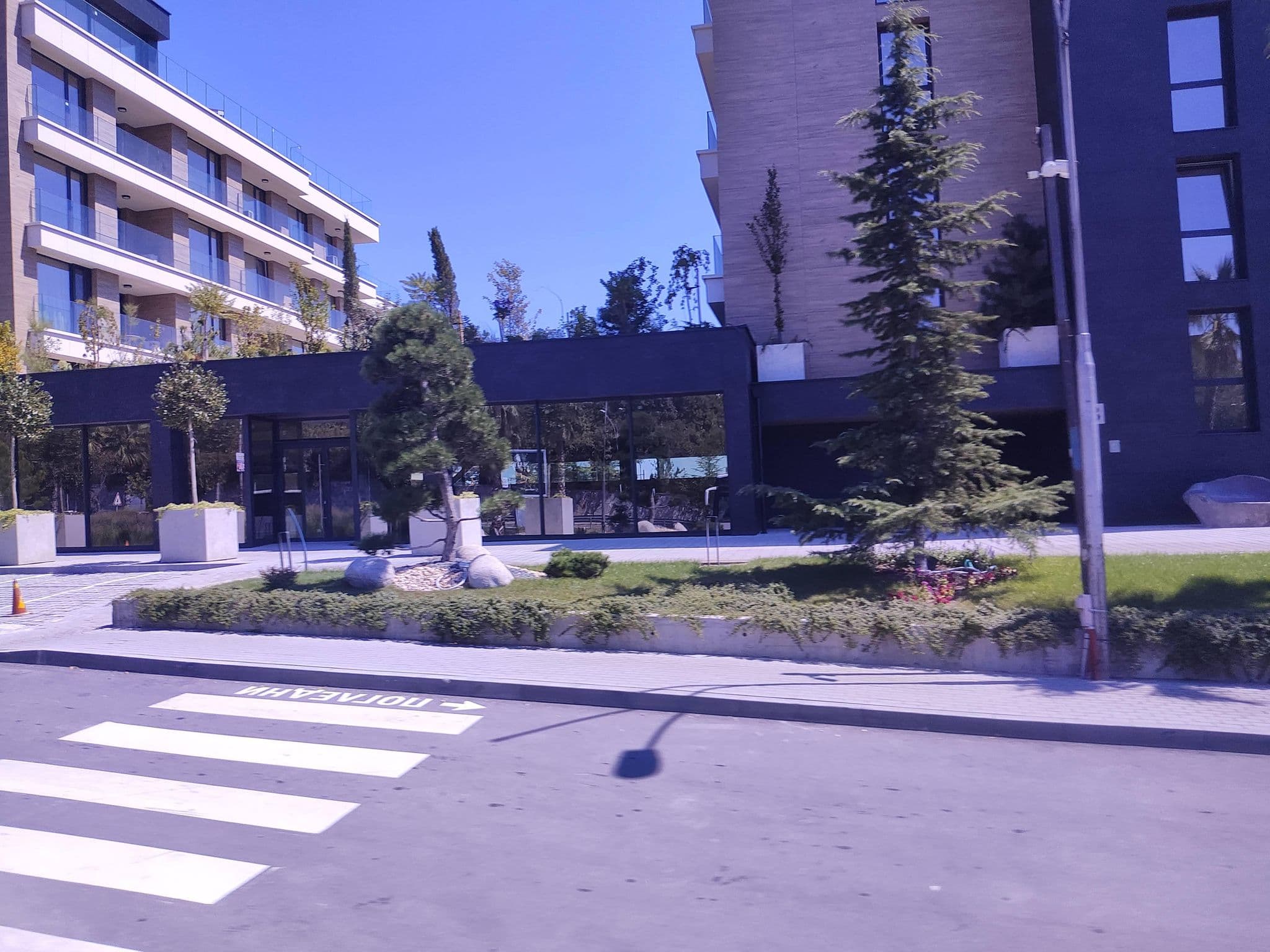Street view near Hotel Panorama, Zlatni Pyasatsi — © approksimator (CC BY-SA · Mapillary)