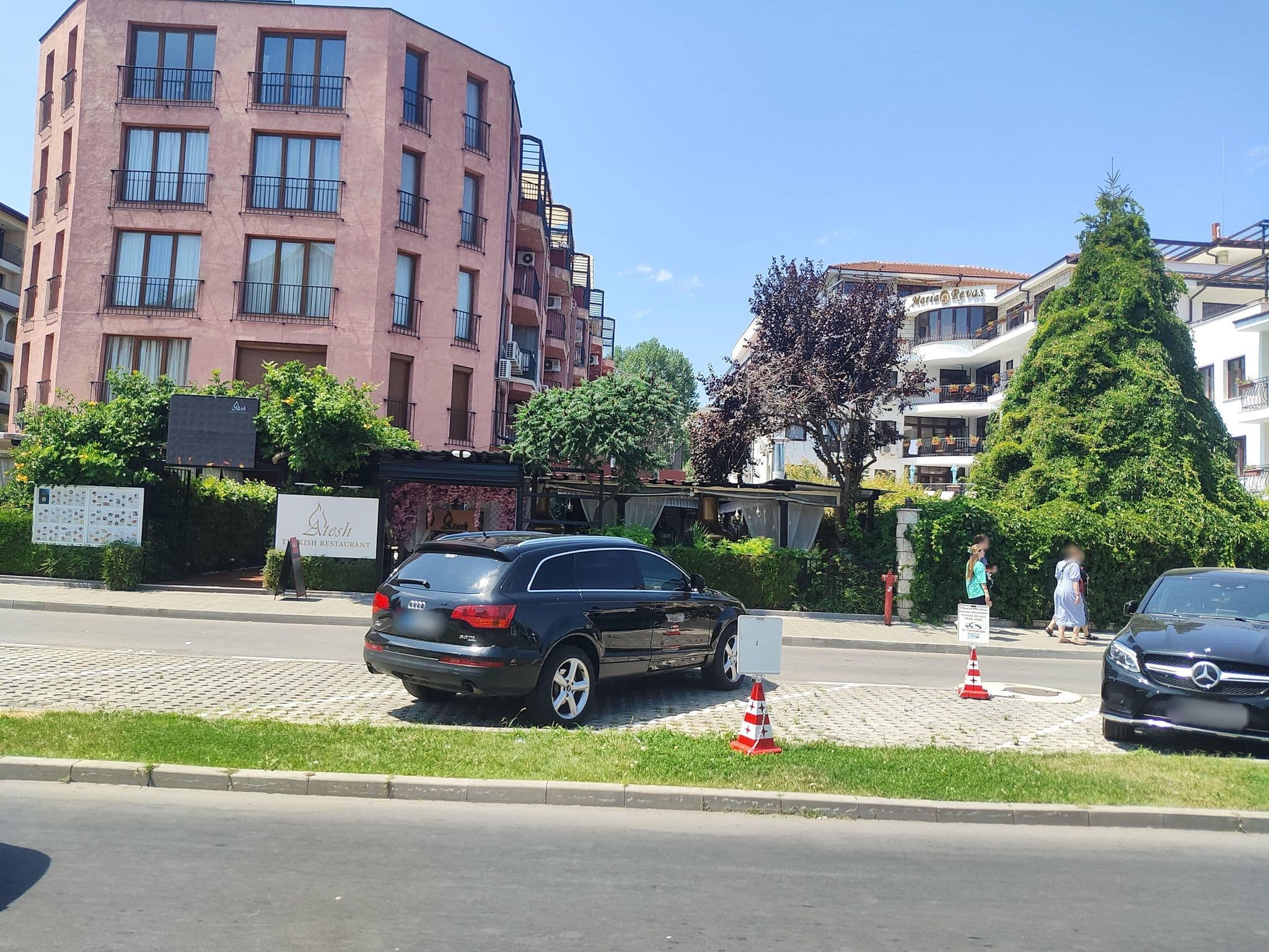 Street view near Hotel Palazzo Pool, Nesebar — © approksimator (CC BY-SA · Mapillary)