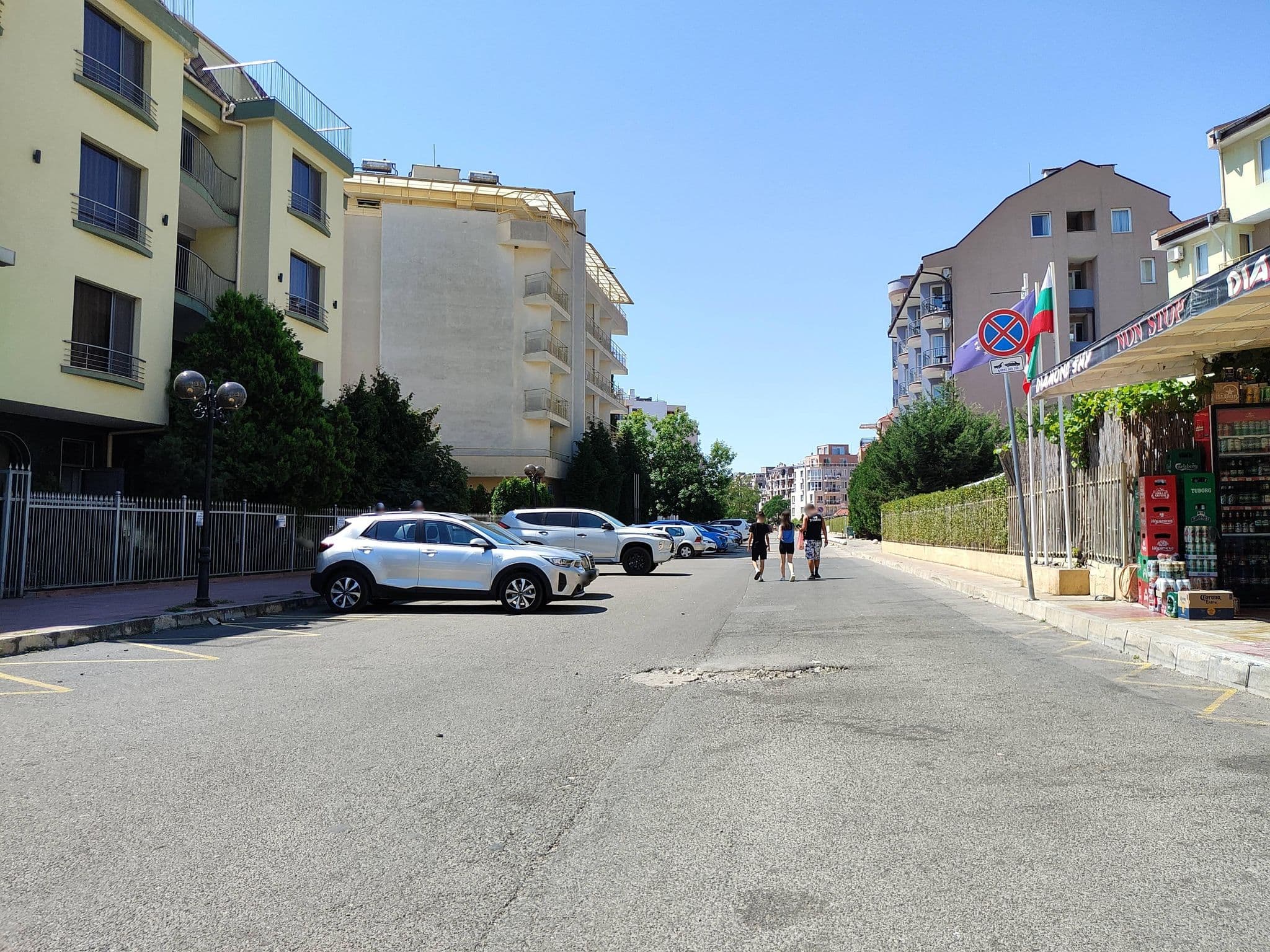Street view near Sunny Beauty Apartament (Балкон), Sveti Vlas — © approksimator (CC BY-SA · Mapillary)