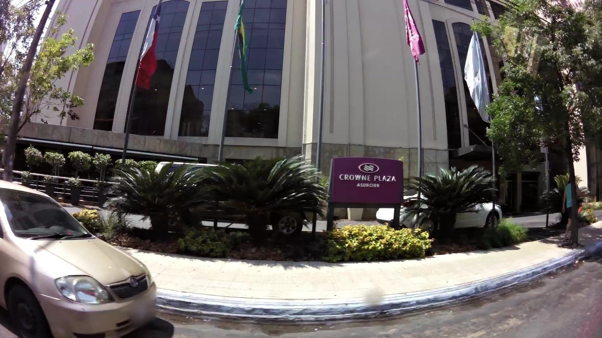 Street view near Crowne Plaza Asunción, Asunción — © kaartcam (CC BY-SA · Mapillary)