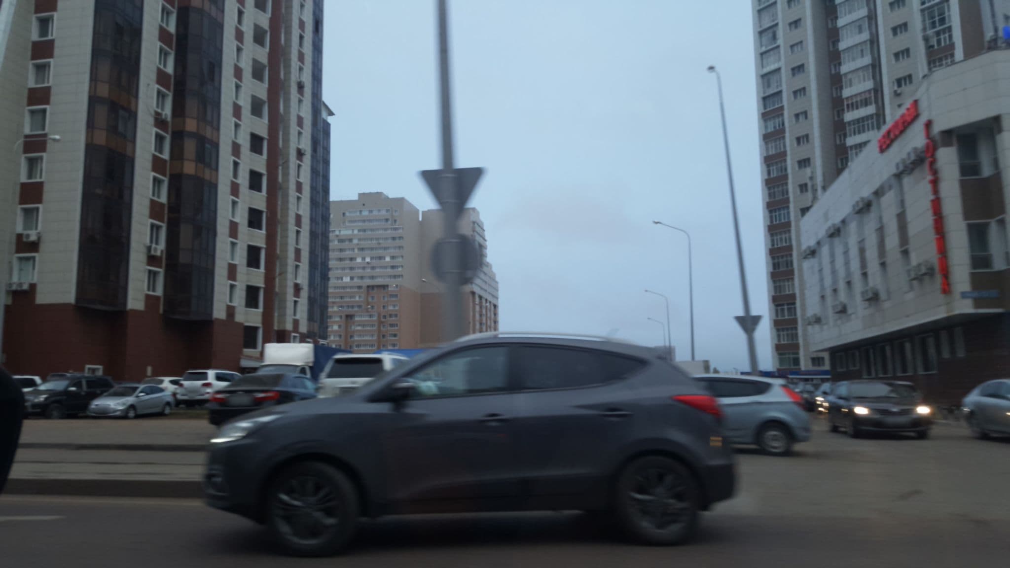 Street view near номер 208, Astana — © alpamys (CC BY-SA · Mapillary)