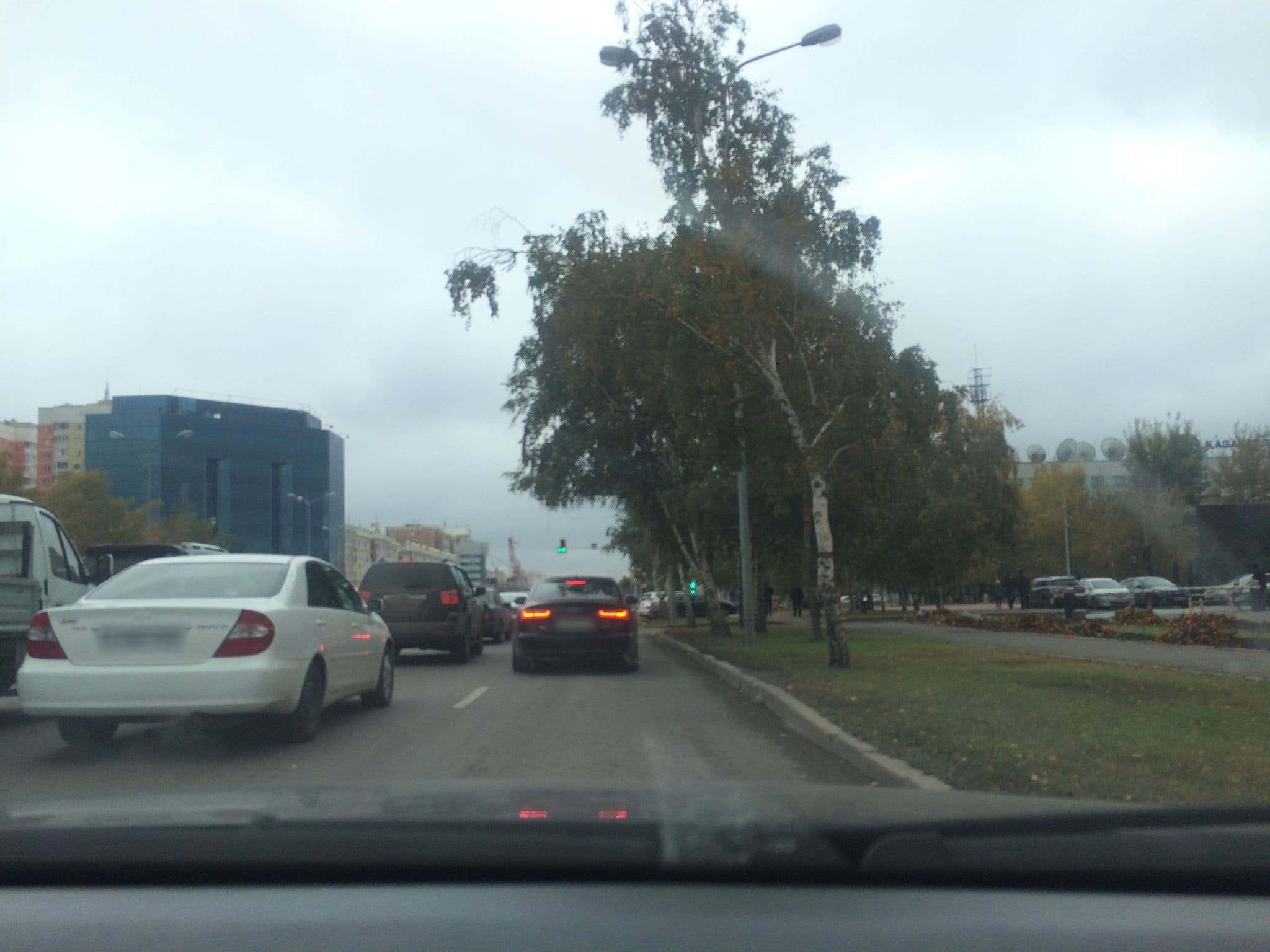 Street view near Гостиница «Абай», Astana — © ernar (CC BY-SA · Mapillary)