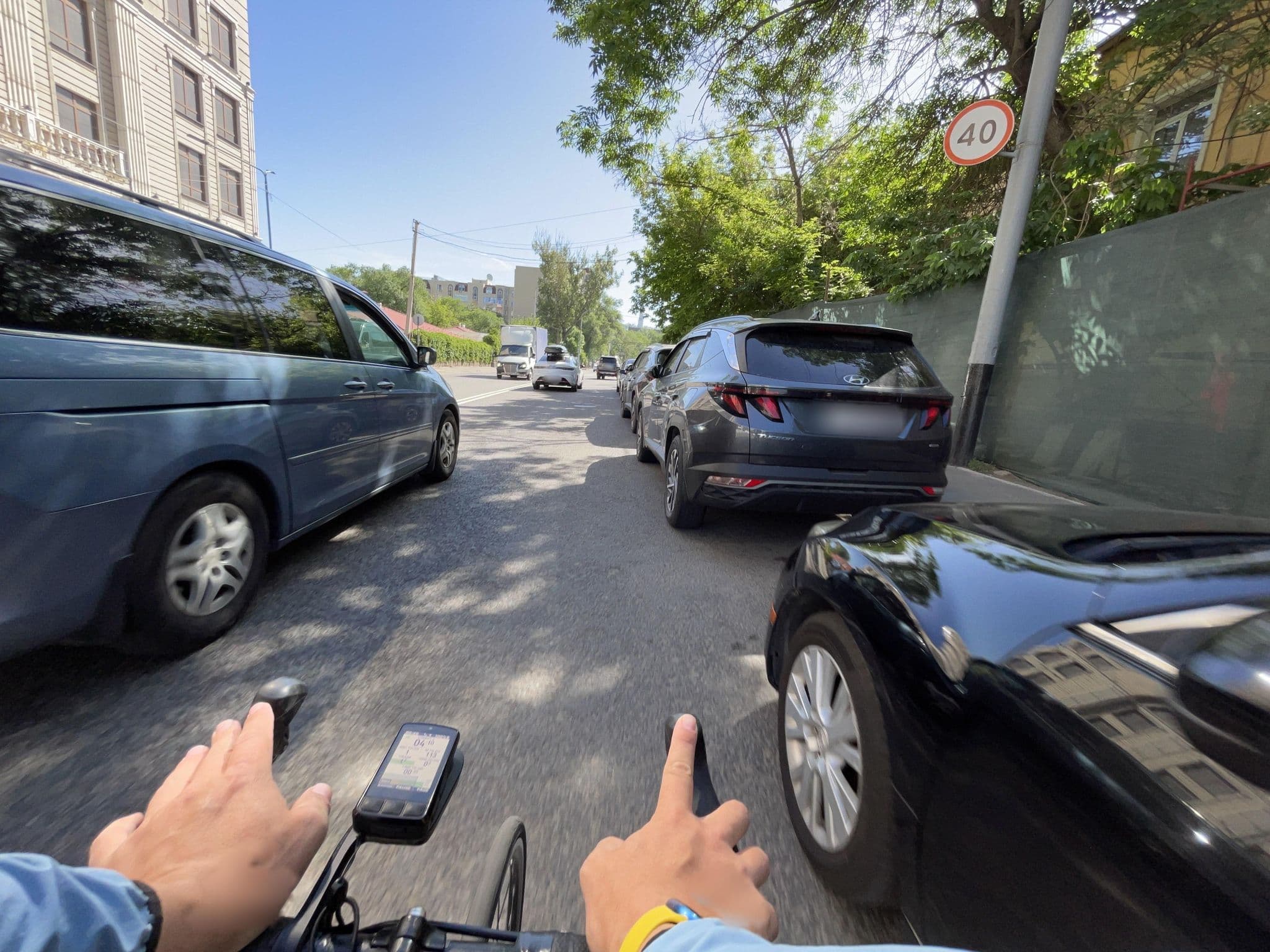 Street view near Shera Park Inn, Almaty — © ruslan_fat (CC BY-SA · Mapillary)