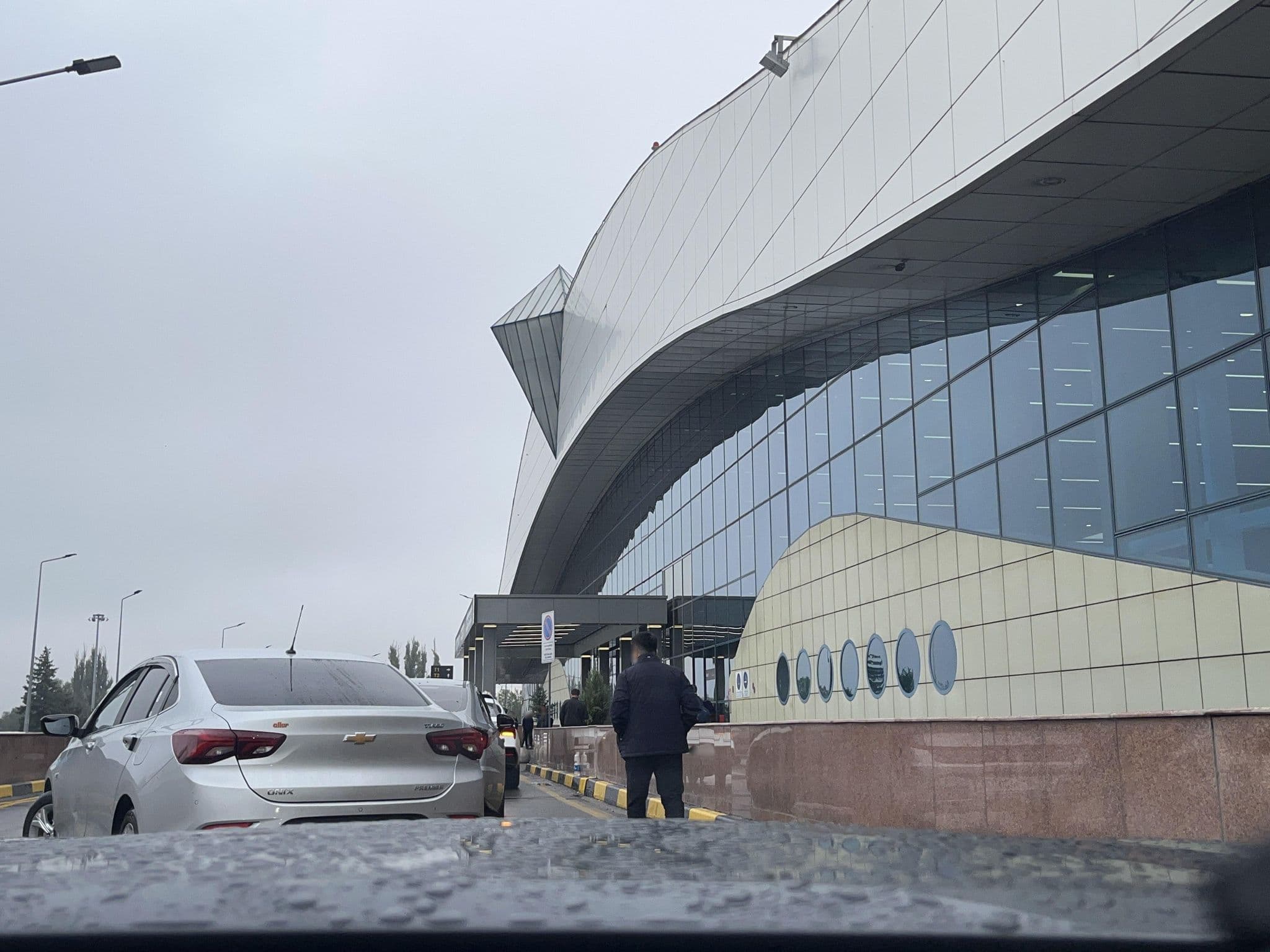 Street view near Caps Lock, Pervomayka — © Asylbek (CC BY-SA · Mapillary)