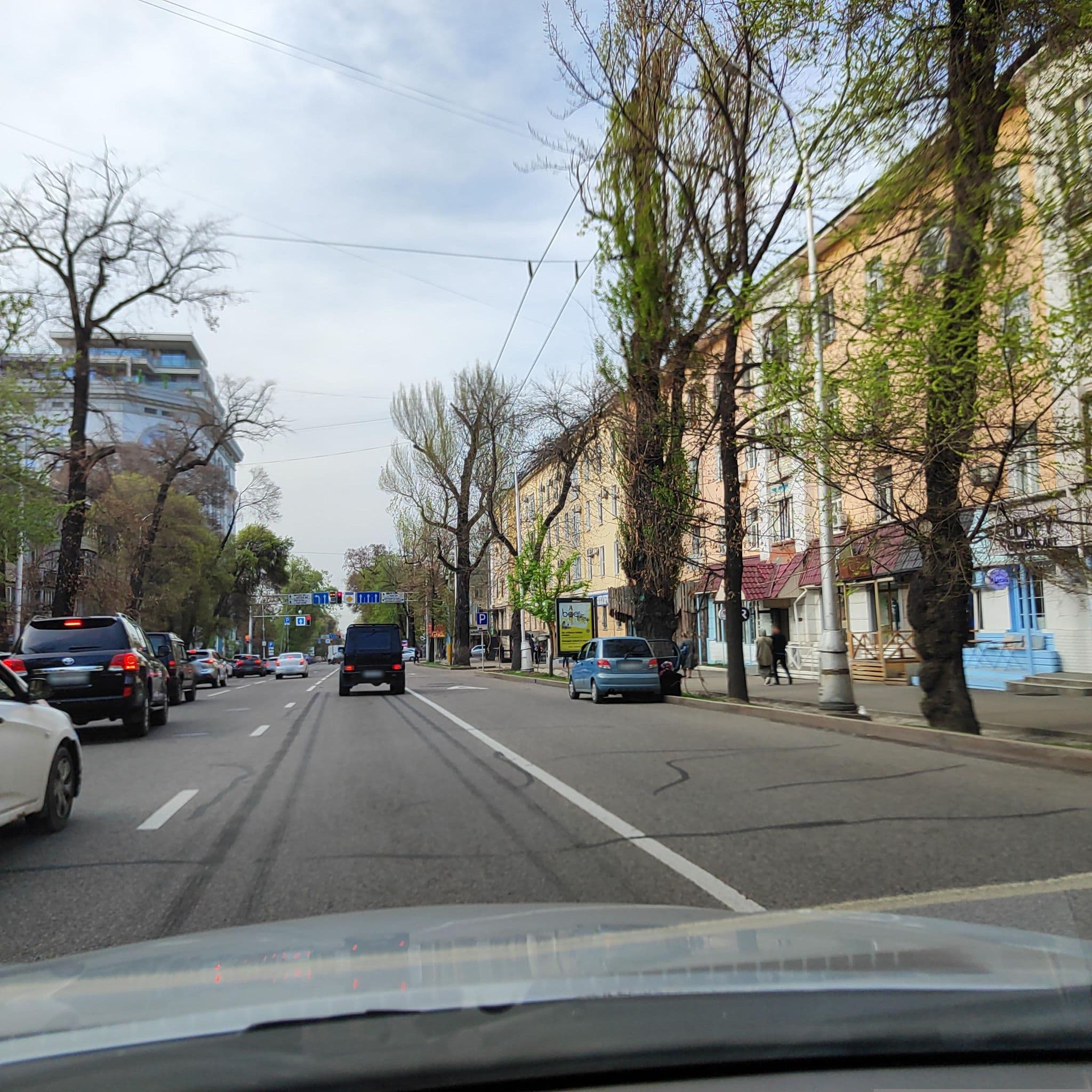 Street view near Ambassador Hotel, Almaty — © sevenmp (CC BY-SA · Mapillary)