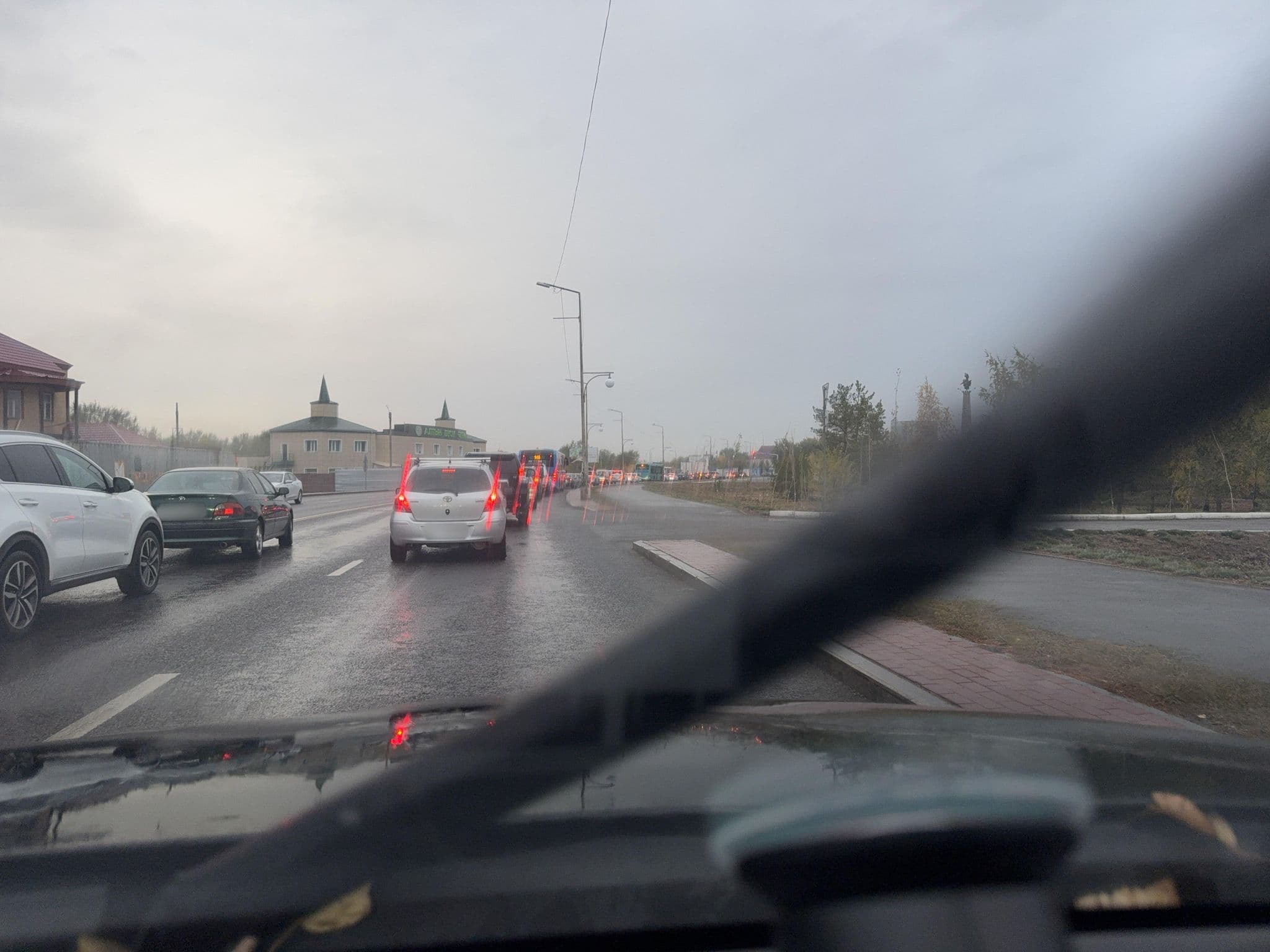 Street view near Ак Самал, Karagandy — © zhasulan (CC BY-SA · Mapillary)