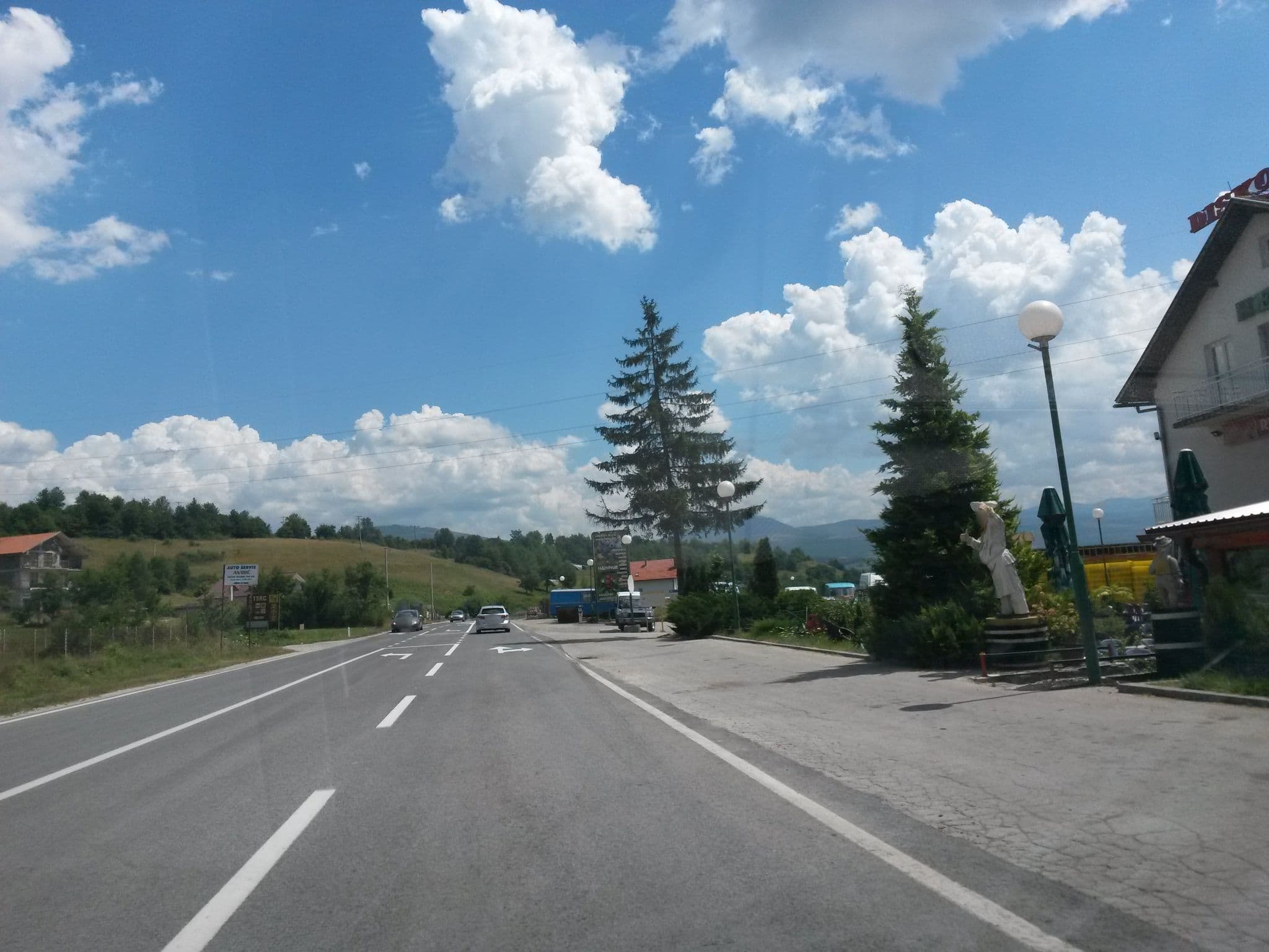 Street view near Heko, Bugojno — © osmapper (CC BY-SA · Mapillary)