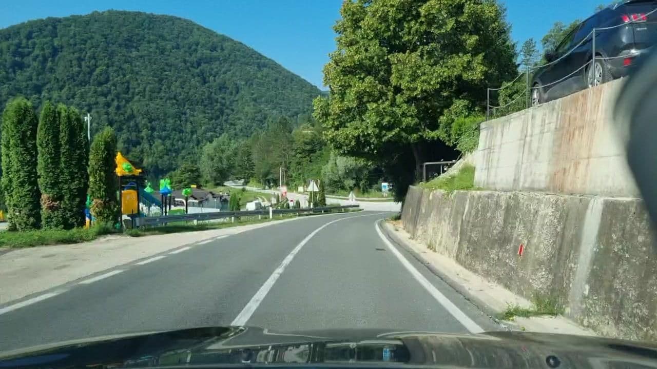 Street view near Hotel Plivsko Jezero, Jajce — © roadroid (CC BY-SA · Mapillary)