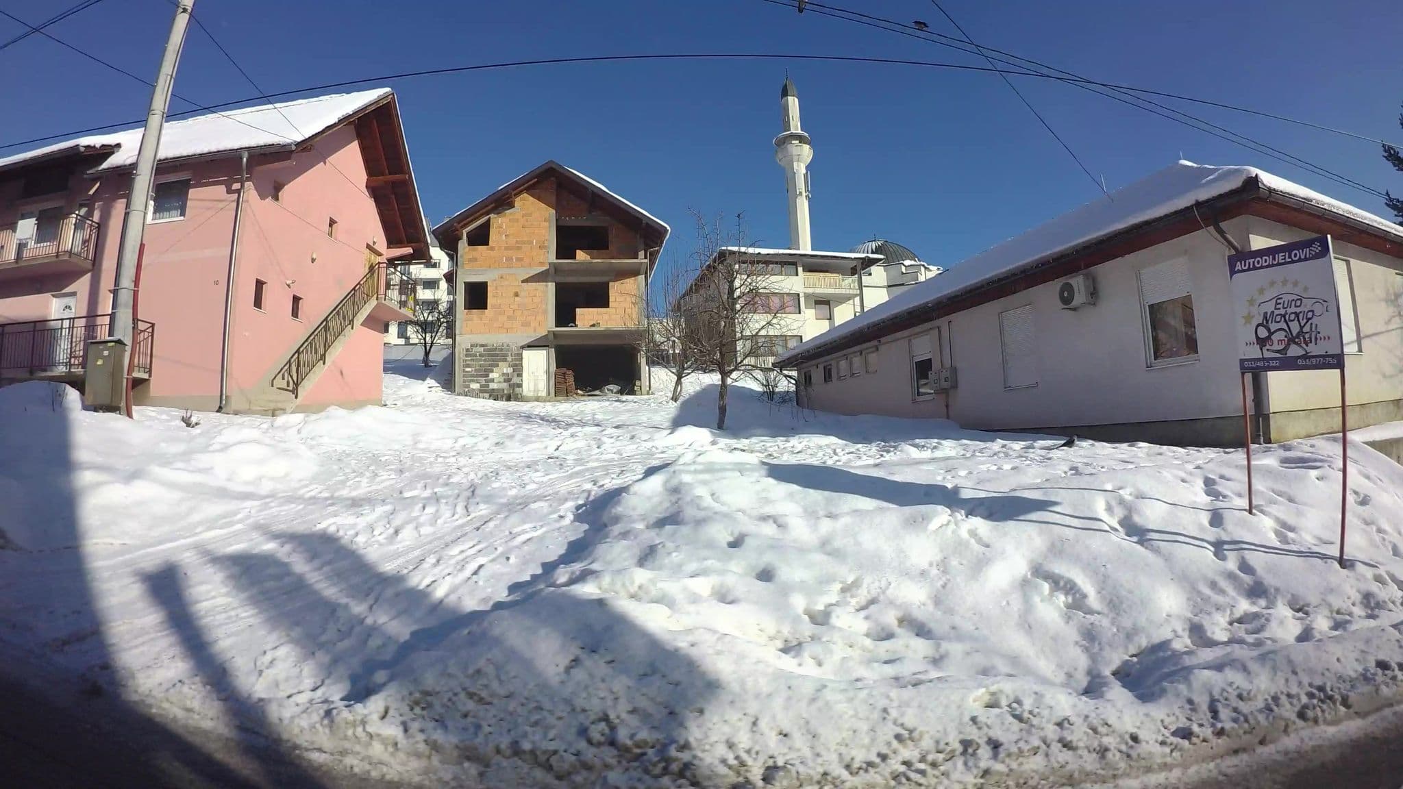 Street view near Apart Hotel Family, Kobilja Glava — © kaartcam (CC BY-SA · Mapillary)