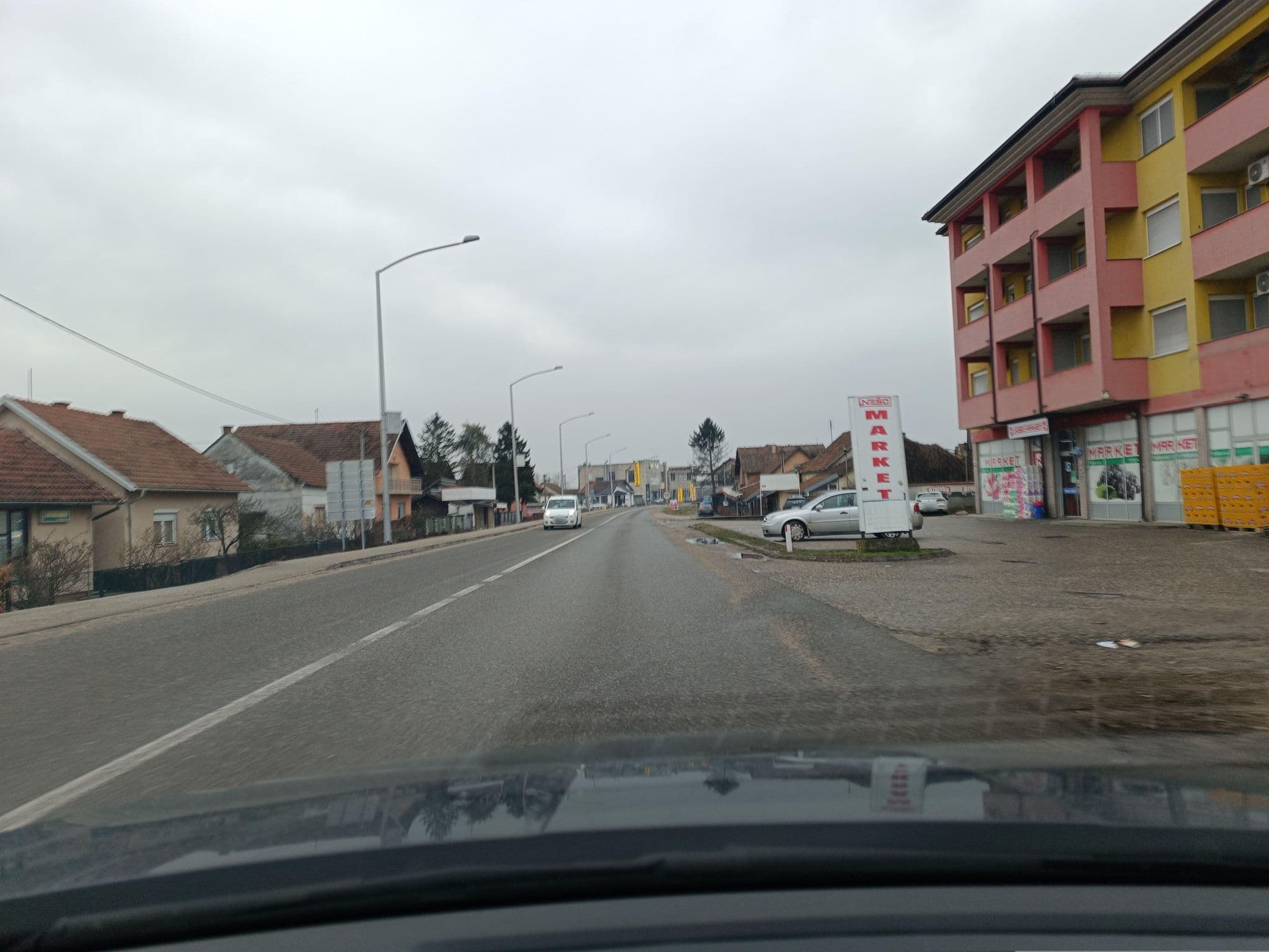 Street view near Hotel M&M, Brod — © Sarmafanboy (CC BY-SA · Mapillary)
