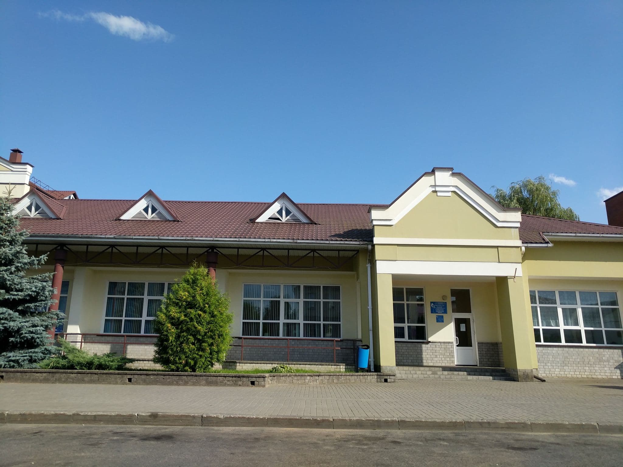 Street view near Hotel Grad, Oshmyany — © palsciuk (CC BY-SA · Mapillary)