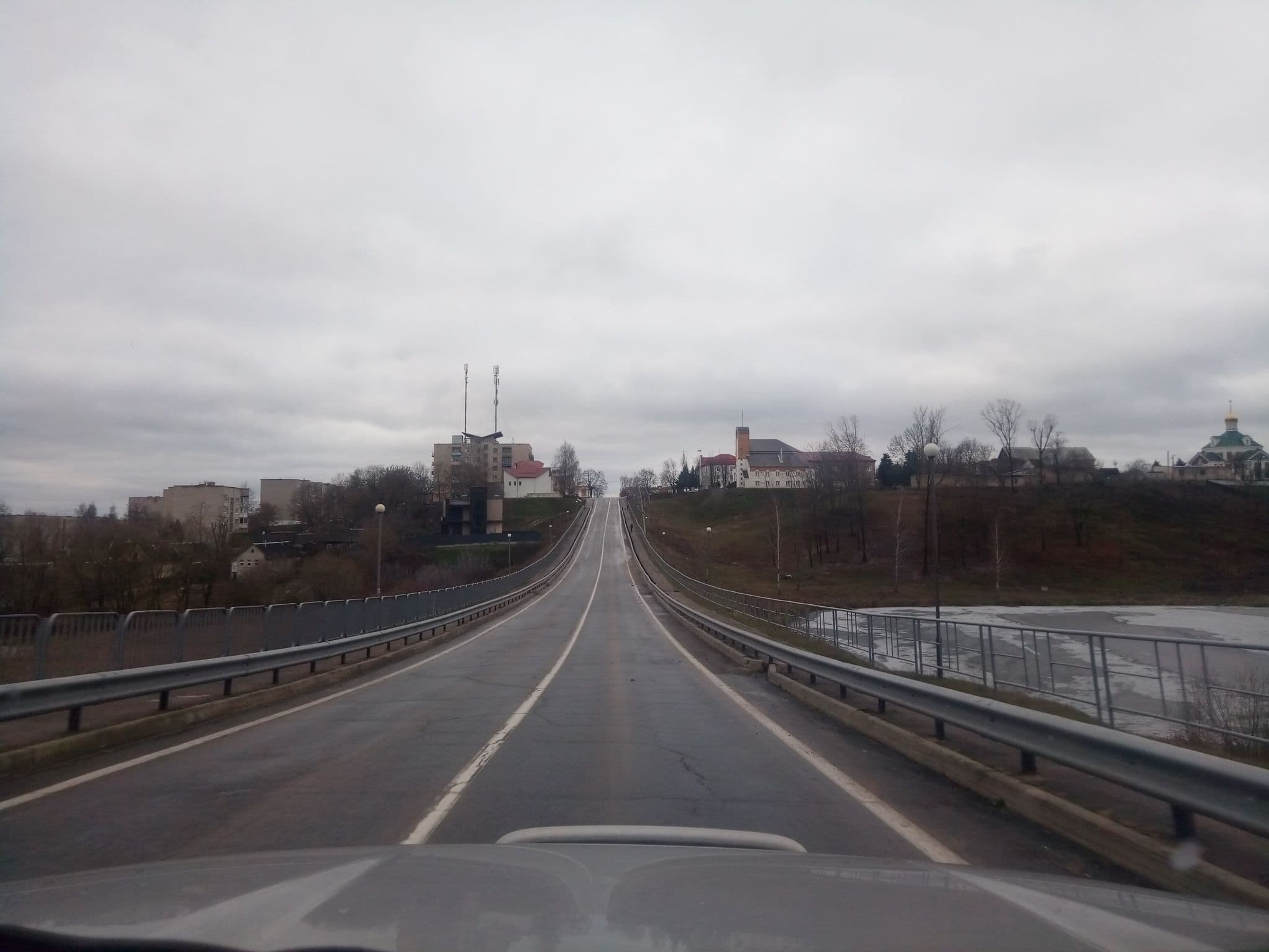 Street view near Hotel Sadabishekam, Kopyl’ — © diversant (CC BY-SA · Mapillary)