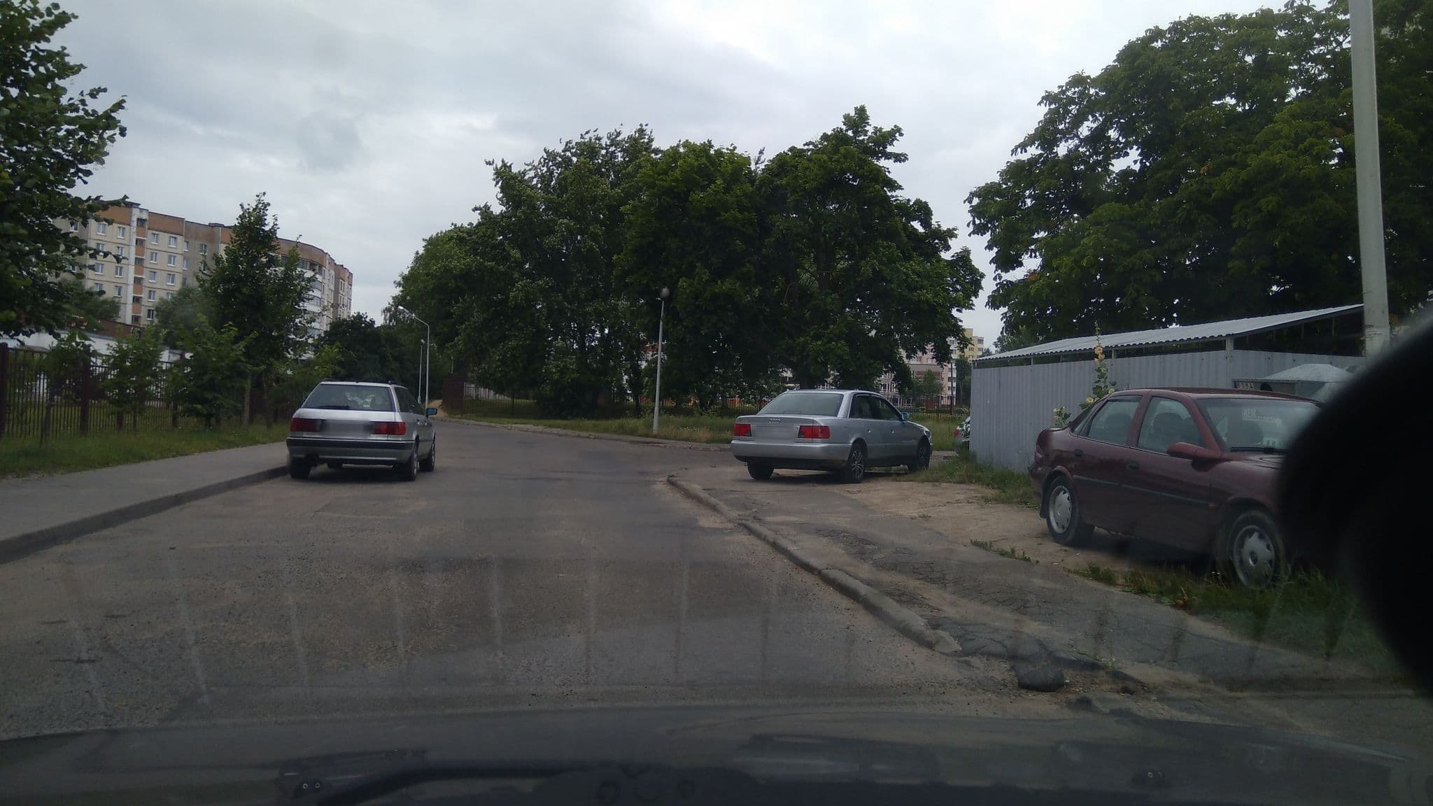 Street view near Hotel Voyage, Zhdanovichy — © uncleis (CC BY-SA · Mapillary)