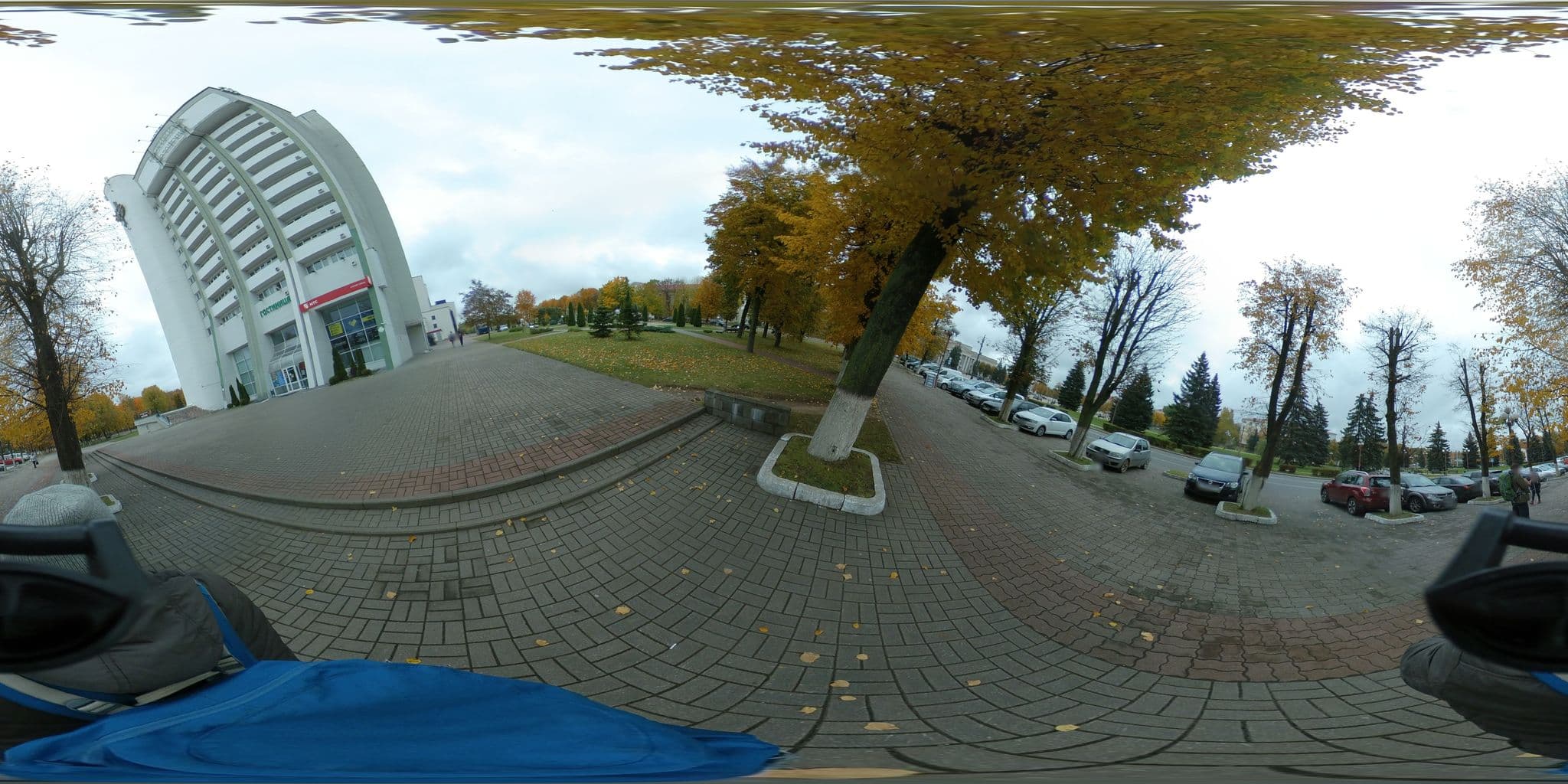 Street view near Гостиница «Молодечно», Maladziečna — © trolleway (CC BY-SA · Mapillary)