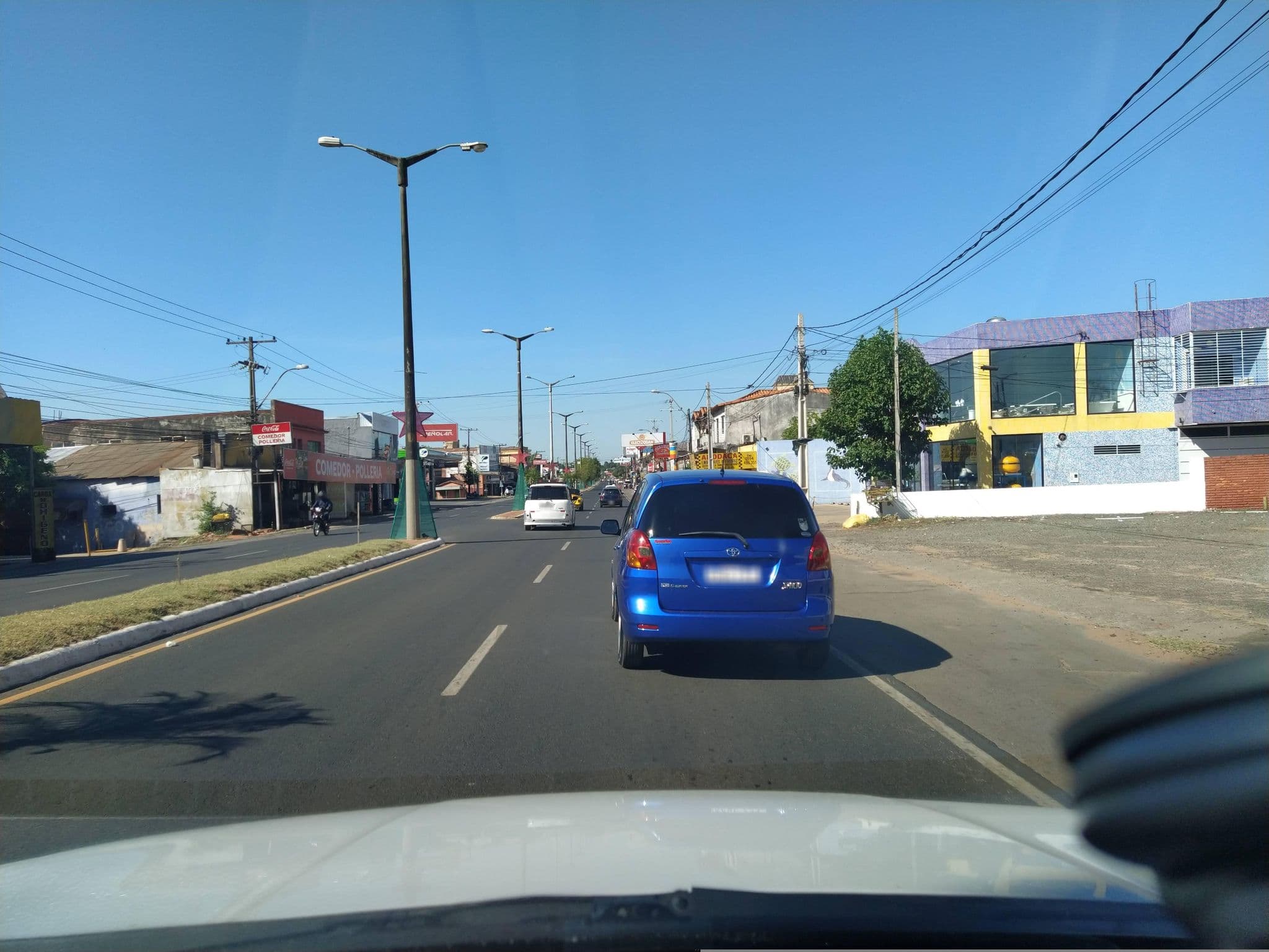 Street view near Hotel San Martin, Coronel Oviedo — © jjorrge (CC BY-SA · Mapillary)